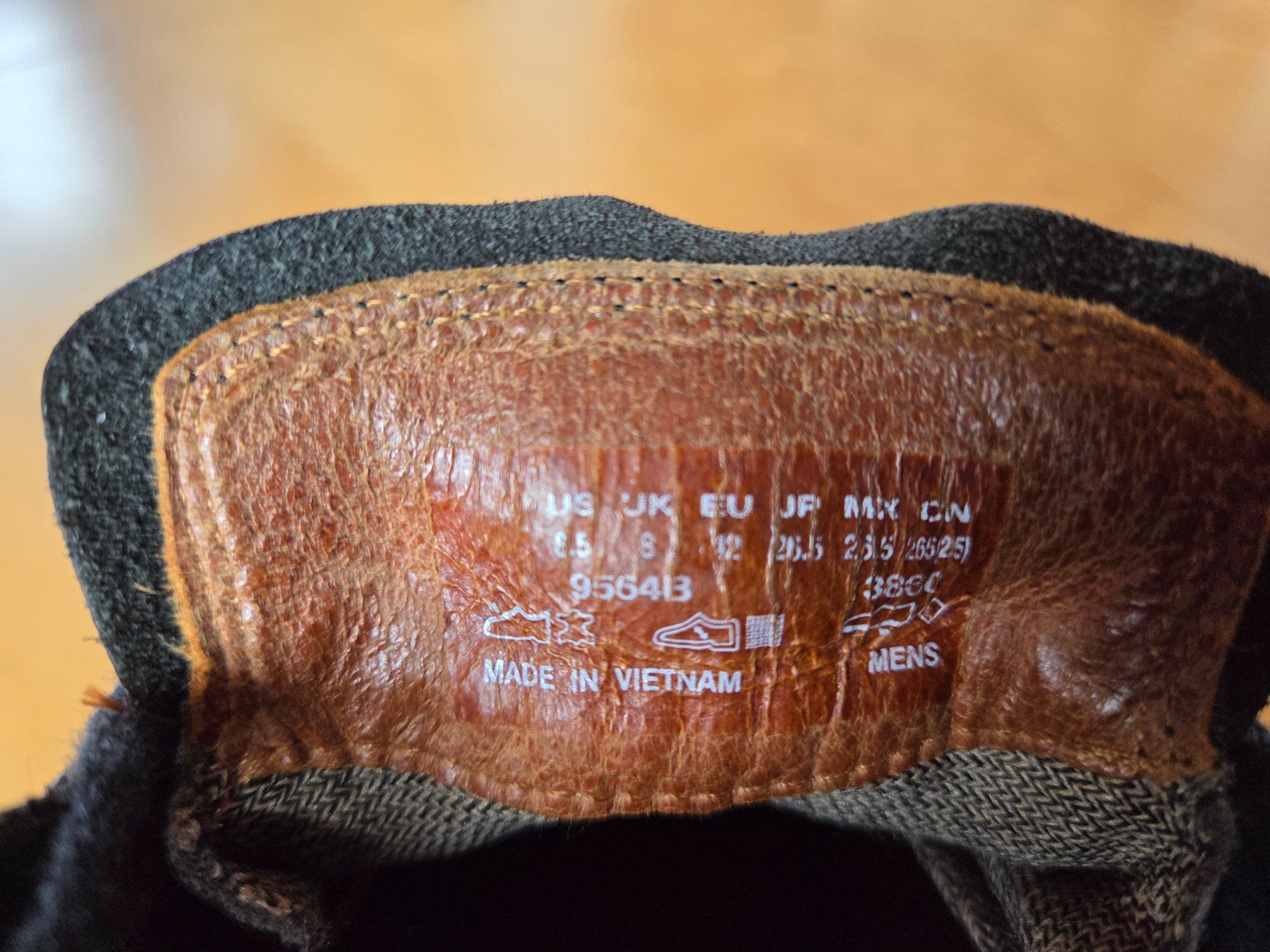 Timberland Scarpe da uomo: Schuhe Timberland Leder Gr 42 – Usato da Basel venduto da olivier84 7