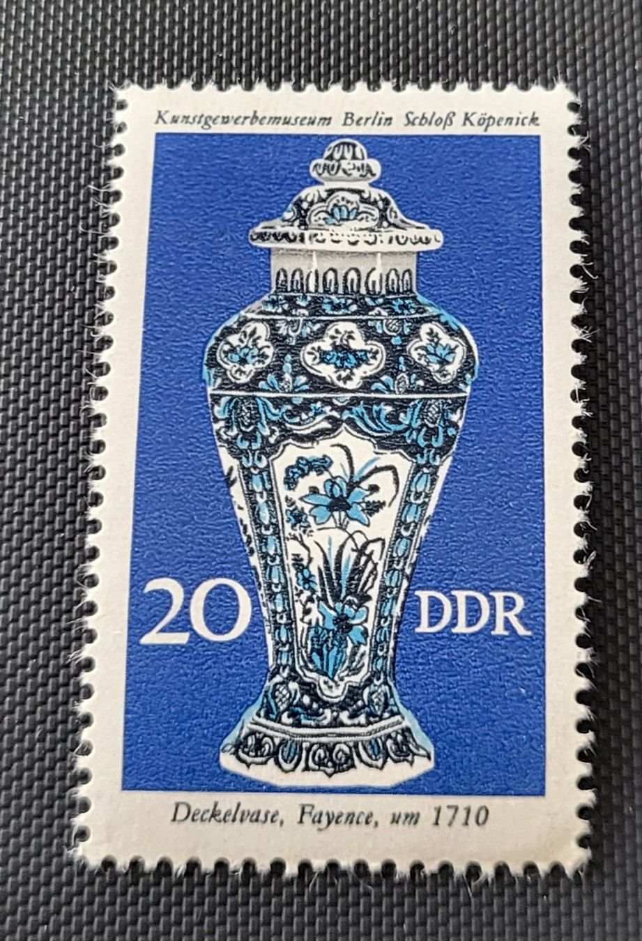 Tous les timbres: DDR 1976 briefmarke – Neuf (Voir description) à St Gallen par Stampsalshobby