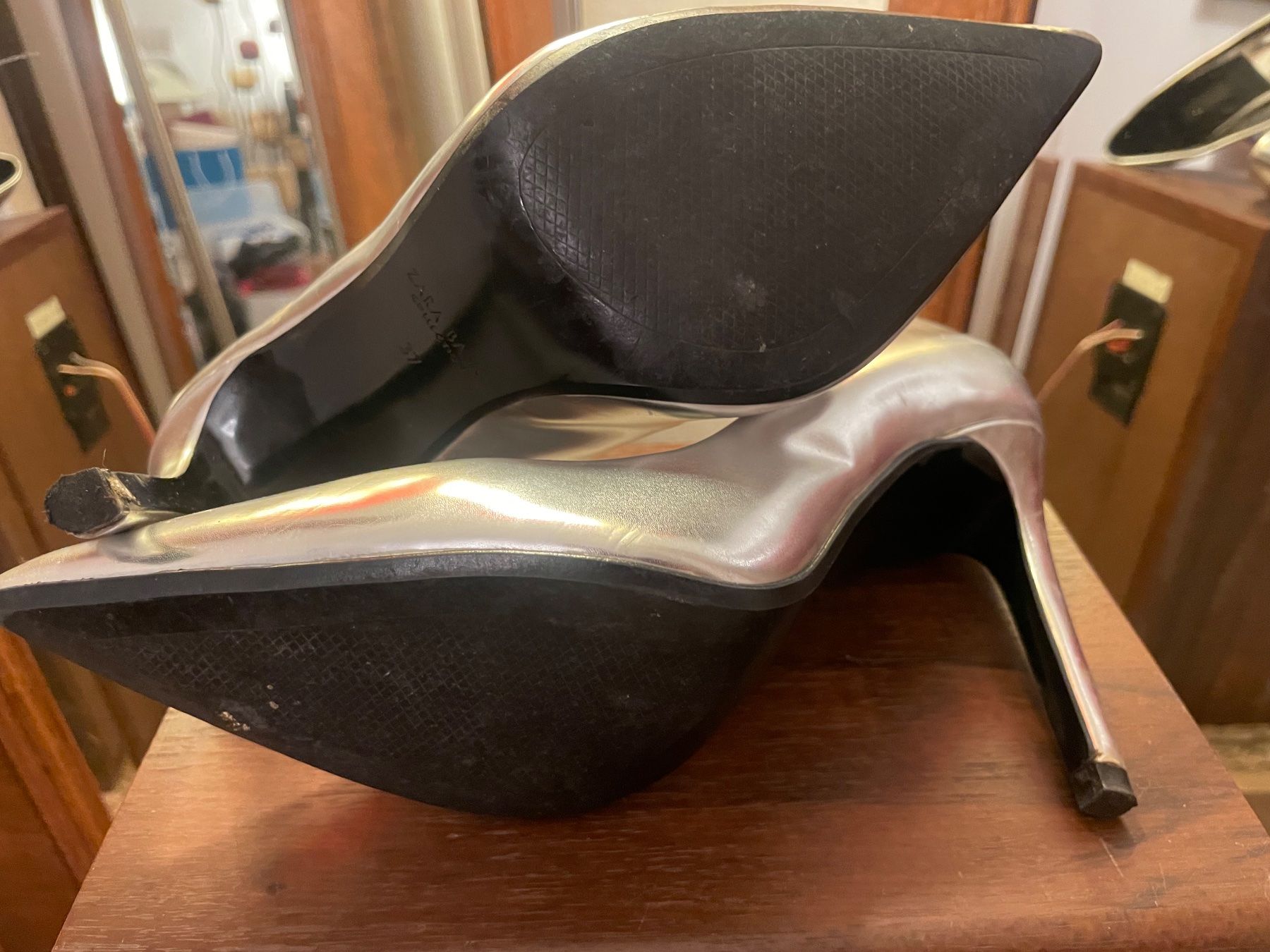 Zara Scarpe da donna: Escarpins argentés Zara Basic (37) super sexy – Usato da Genève venduto da lailas_things 4
