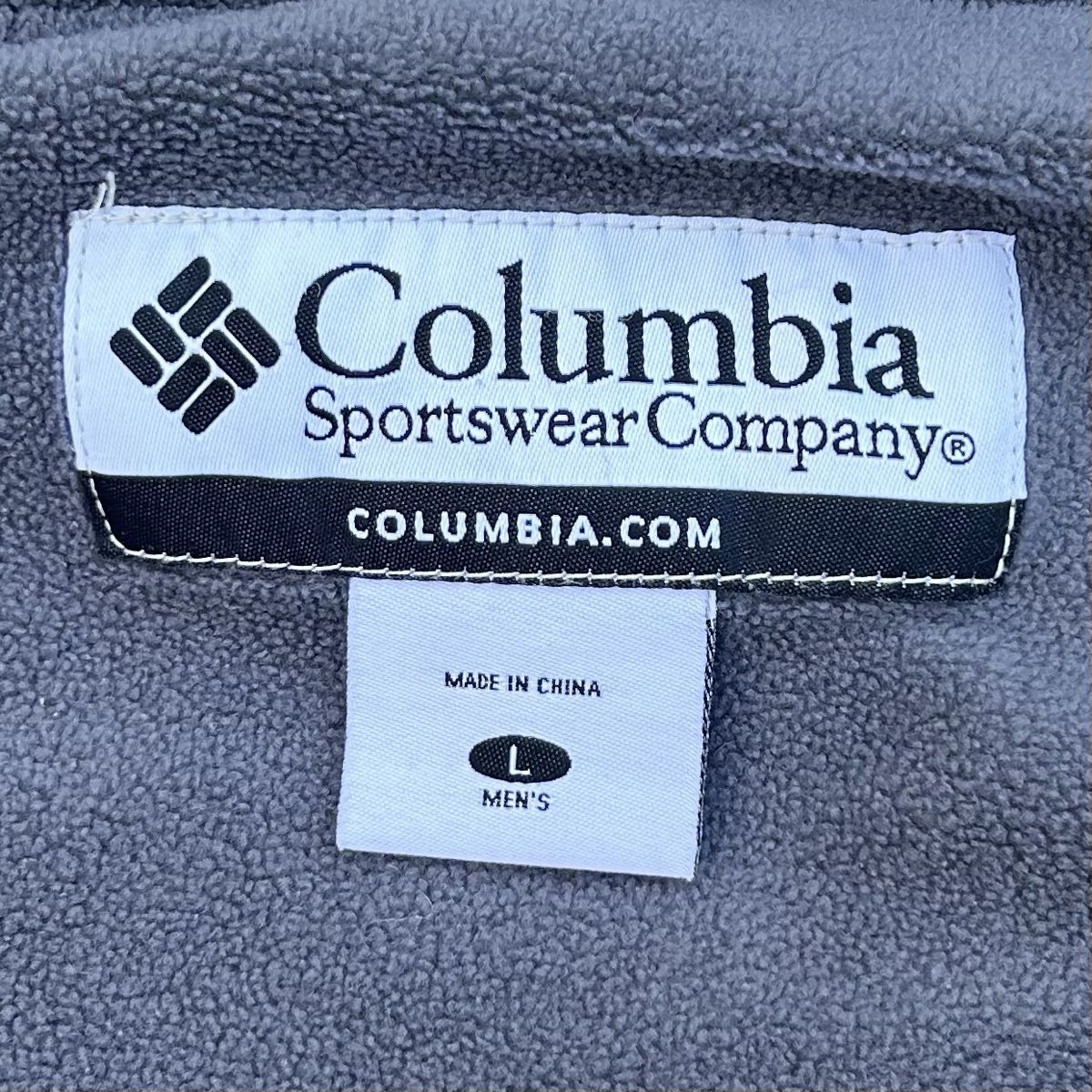 Columbia Vestes: Columbia fleece lined jacket – D'occasion à brent par fukusapes 5