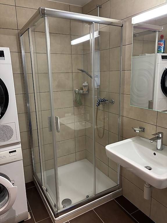 Duschen: Cabine de douche – Gebraucht aus Neyruz FR von papillon710