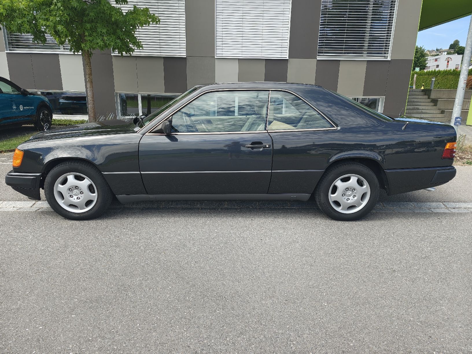 Mercedes-Benz Autos: Veteranenfahrzeug – Gebraucht aus Hirzel von Garagegold01
