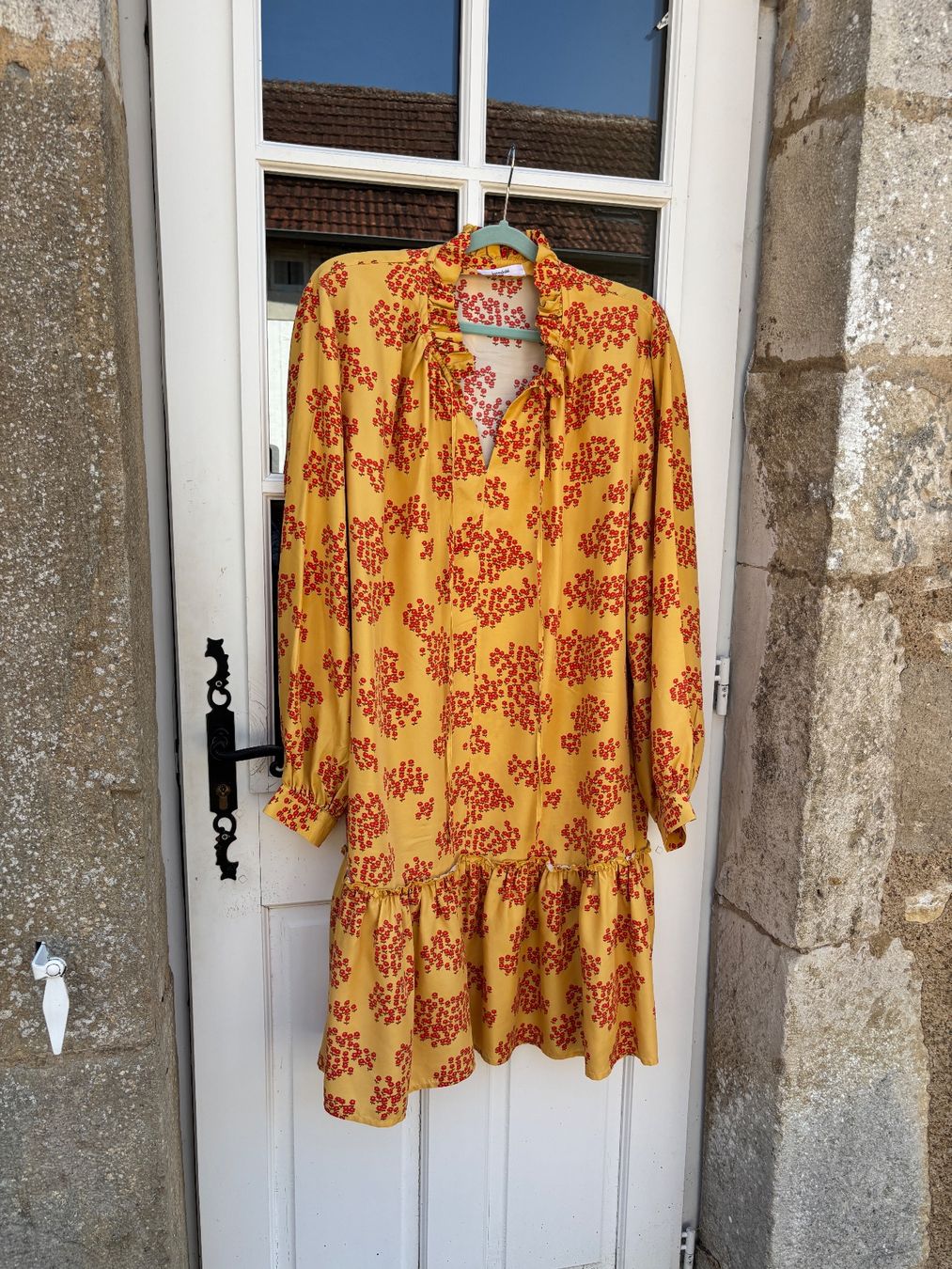 Vestiti: KLEID AUS 100% SEIDE – Usato da Zürich venduto da STYLEHAUS 6