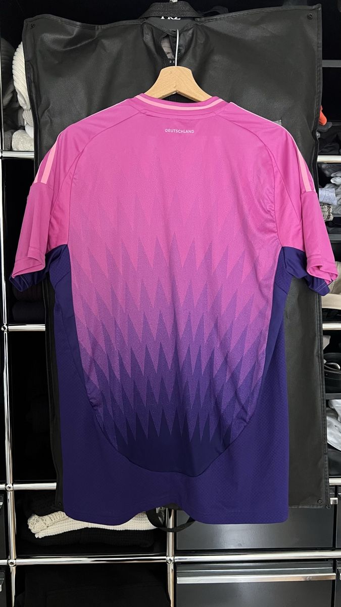 Adidas Canottiere & Pantaloni: Deutschland Trikot Original Gr. L – Nuovo (secondo la descrizione) da Zürich venduto da 8047 2
