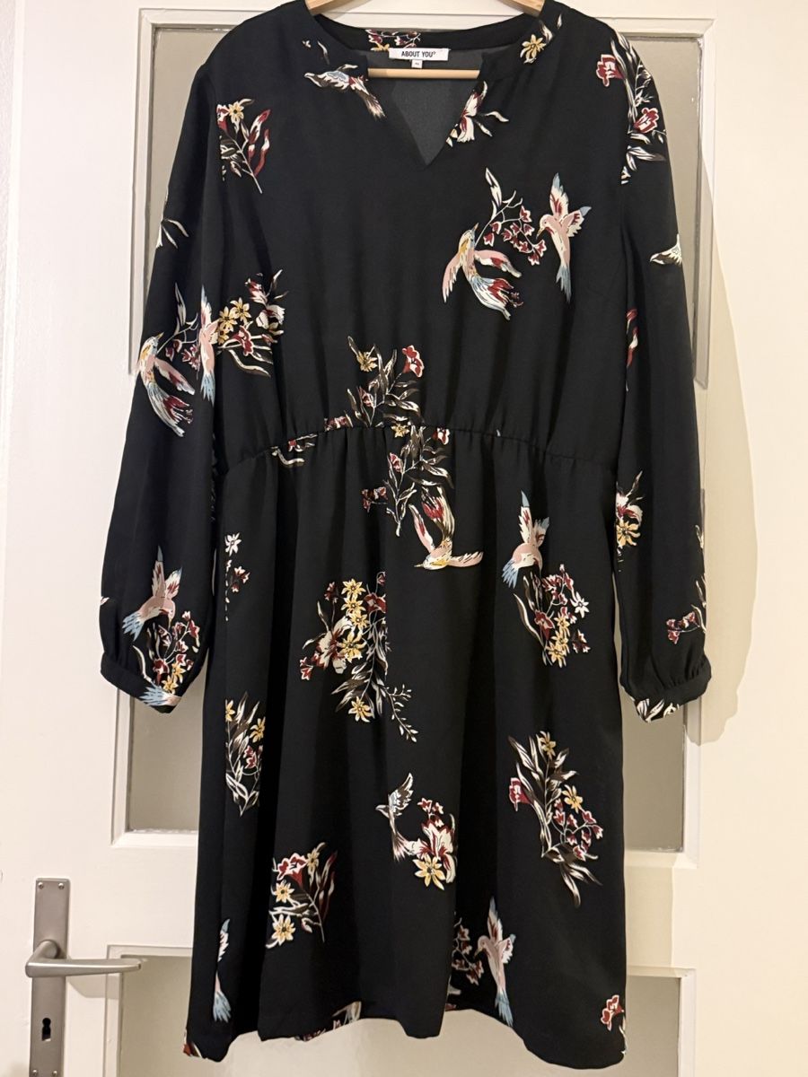 Vestiti: Schwarzes Kleid mit Vogelmuster, Grösse 44, About You – Nuovo (secondo la descrizione) da Basel venduto da zukk_
