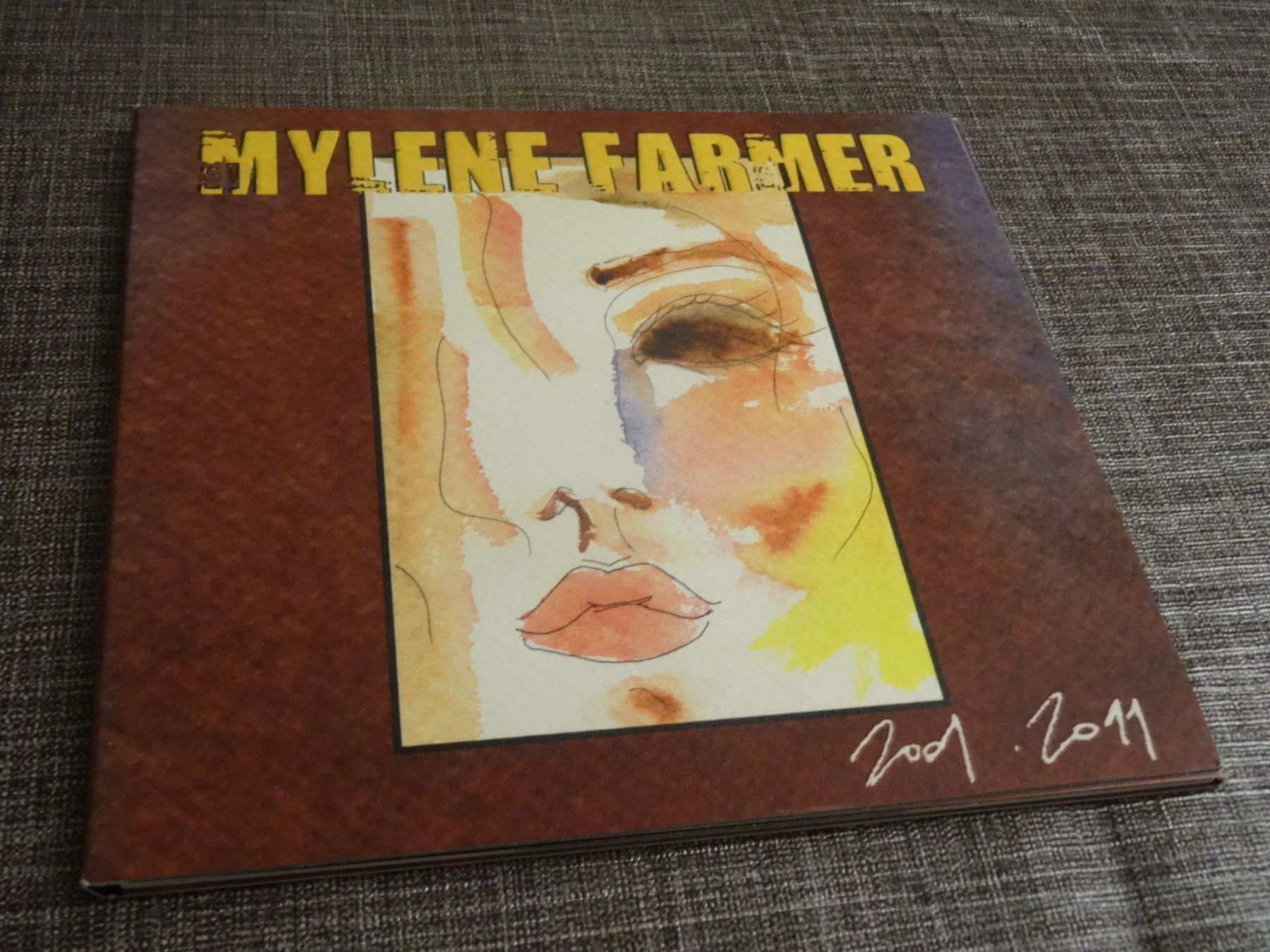 CD: Mylene Farmer 2001 2011 CD – Usato da Olten venduto da Disc-Ausverkauf