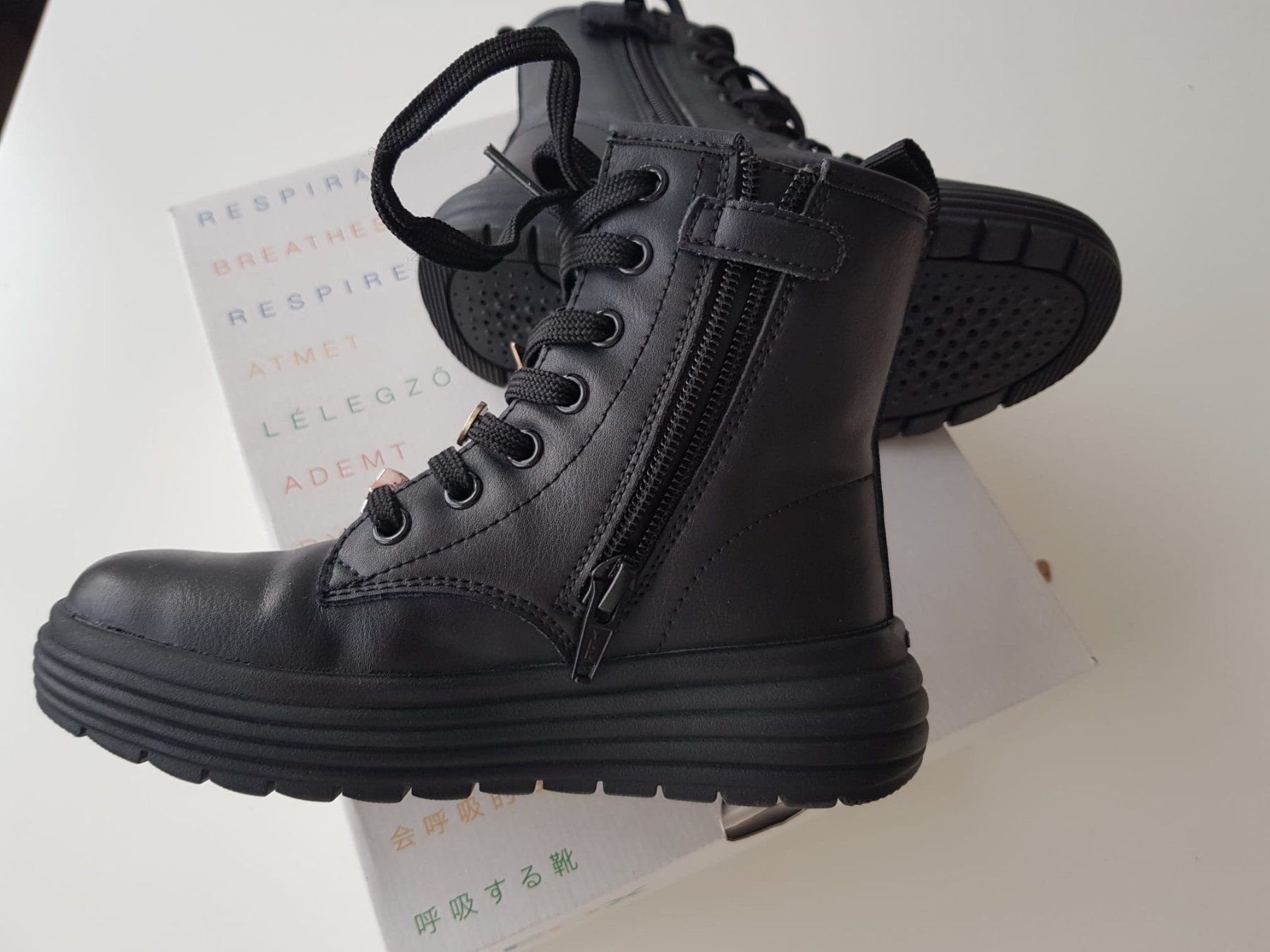 Geox Chaussures filles: Geox Stiefel Mädchen Schuhe – D'occasion à Münchenstein par mt25 1