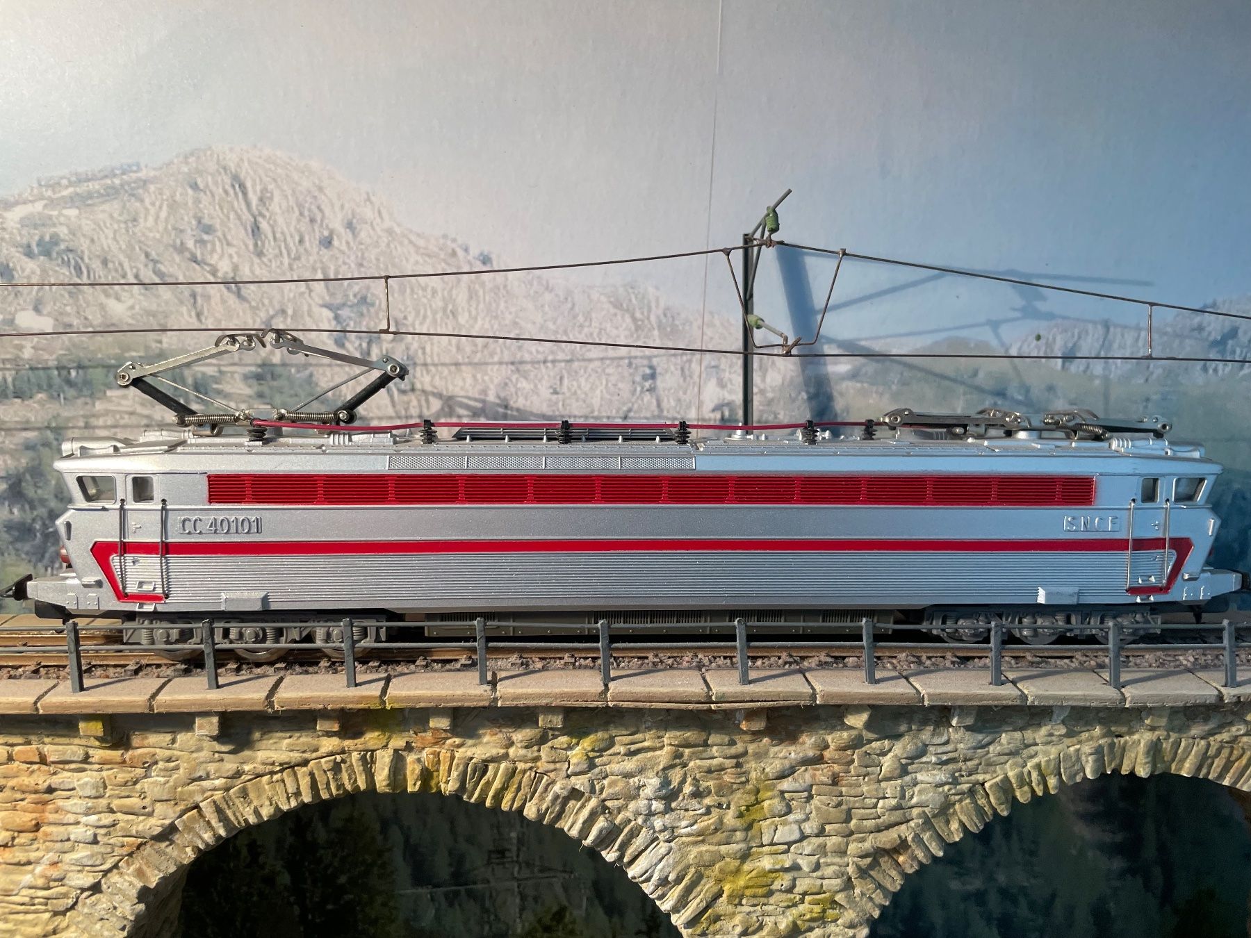 Lima Modellini di ferrovie: Lima HO E Lok SNCF 40101 – Usato da Rorschach venduto da Karotten