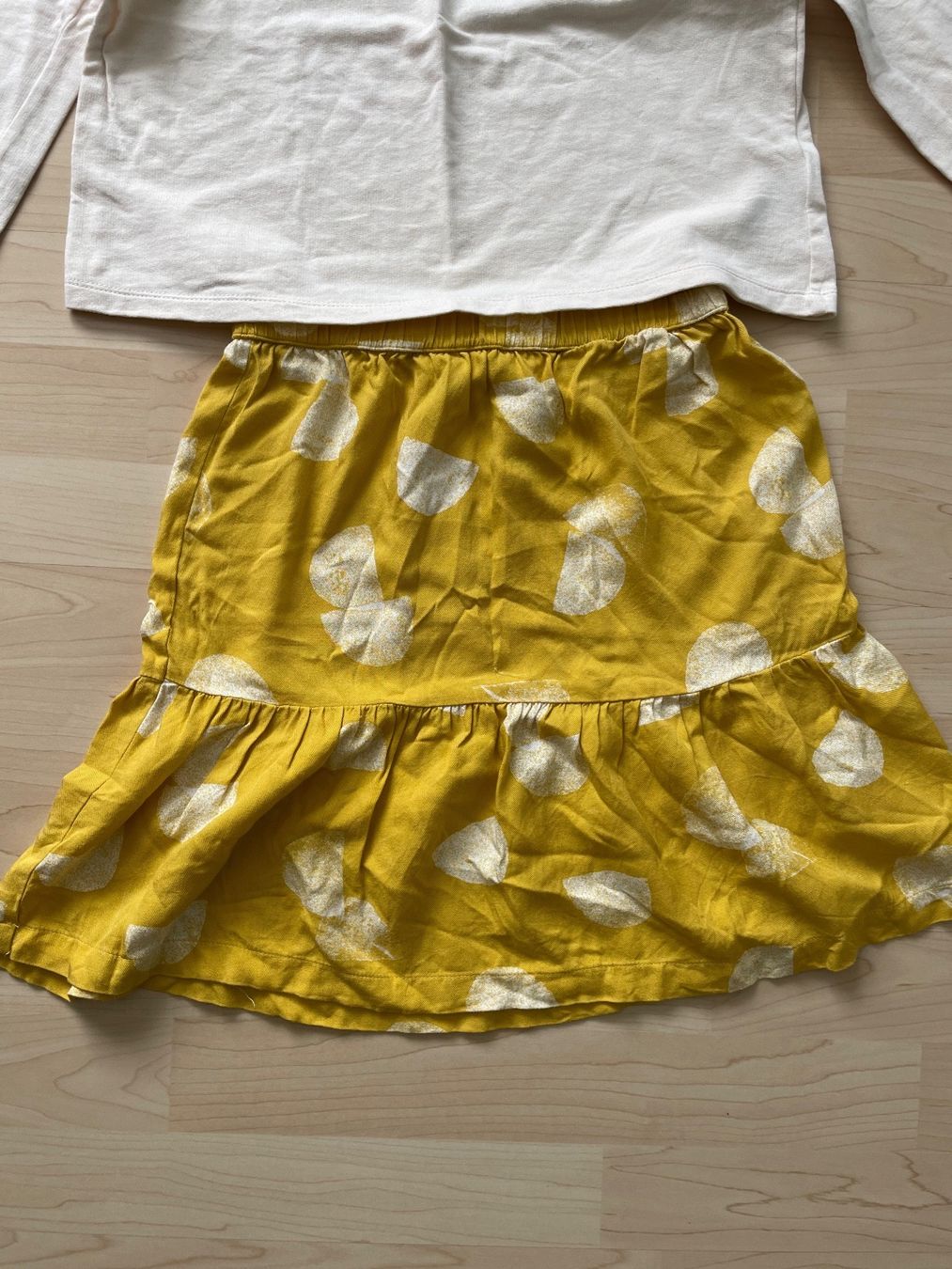 H&M Lotti & Set di vestiti: Kleiderset – Usato da Wil Sg venduto da mil_r9gx 1