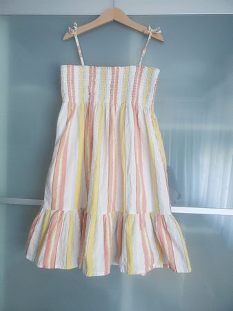 Kleid Gr. 140