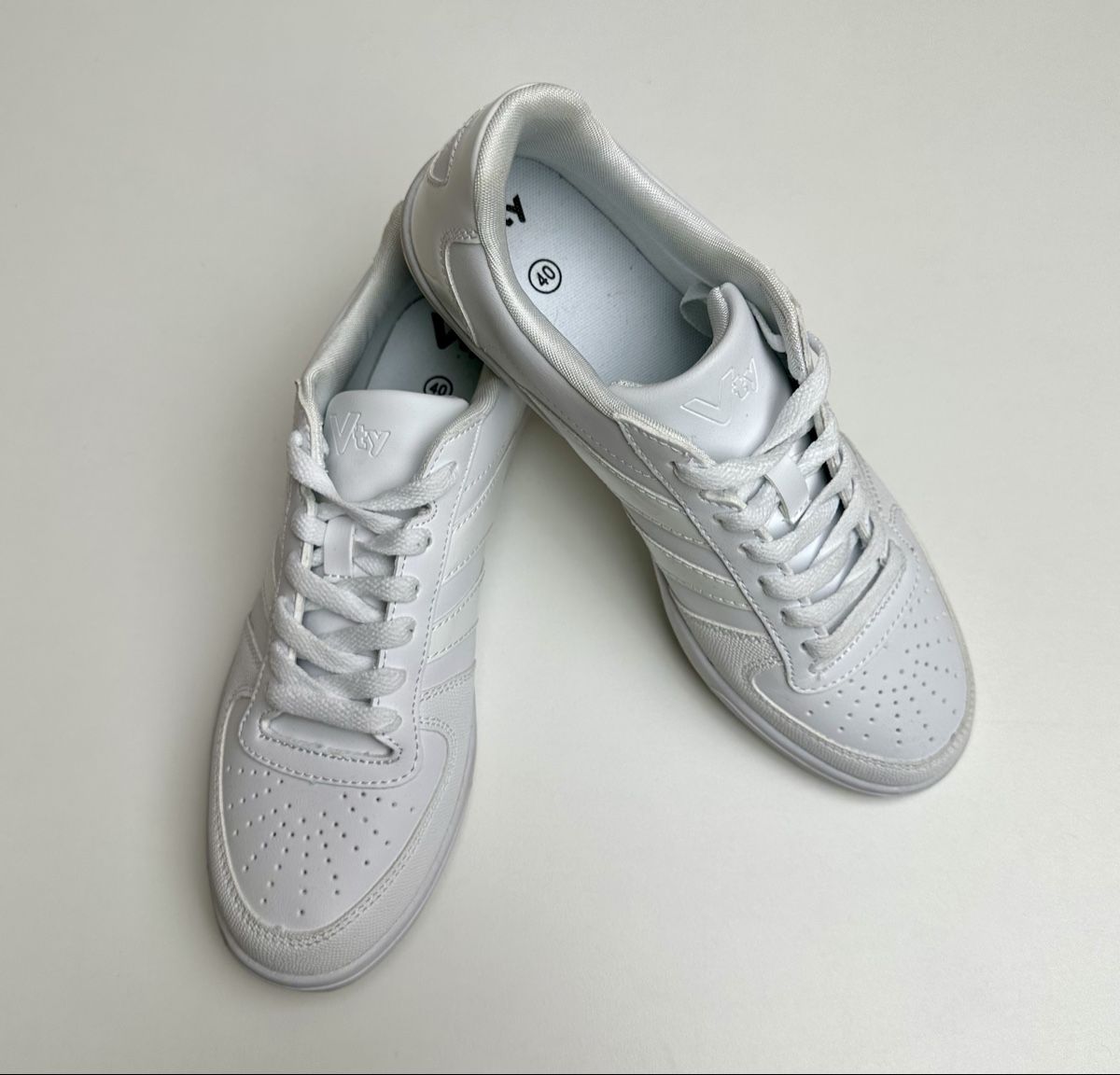 Dosenbach Scarpe da donna: Vty Sneaker - Weiss (40) – Usato da Benken SG venduto da SecondTreasure 1