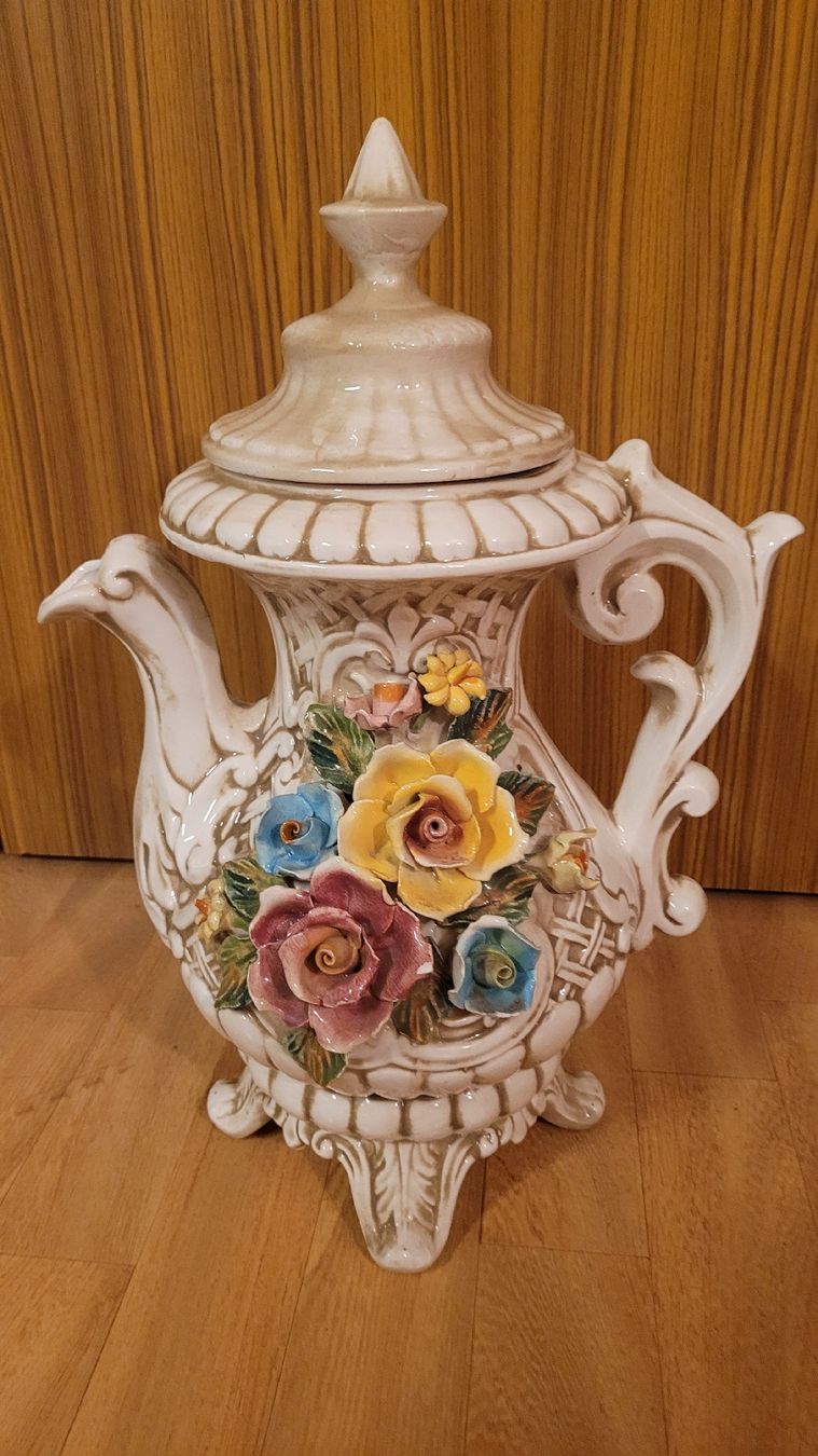 Vasi & Recipienti: CAPODIMONTE Porzellanwaren Krug – Nuovo (secondo la descrizione) da Wolfhausen venduto da BigiWolfhausen