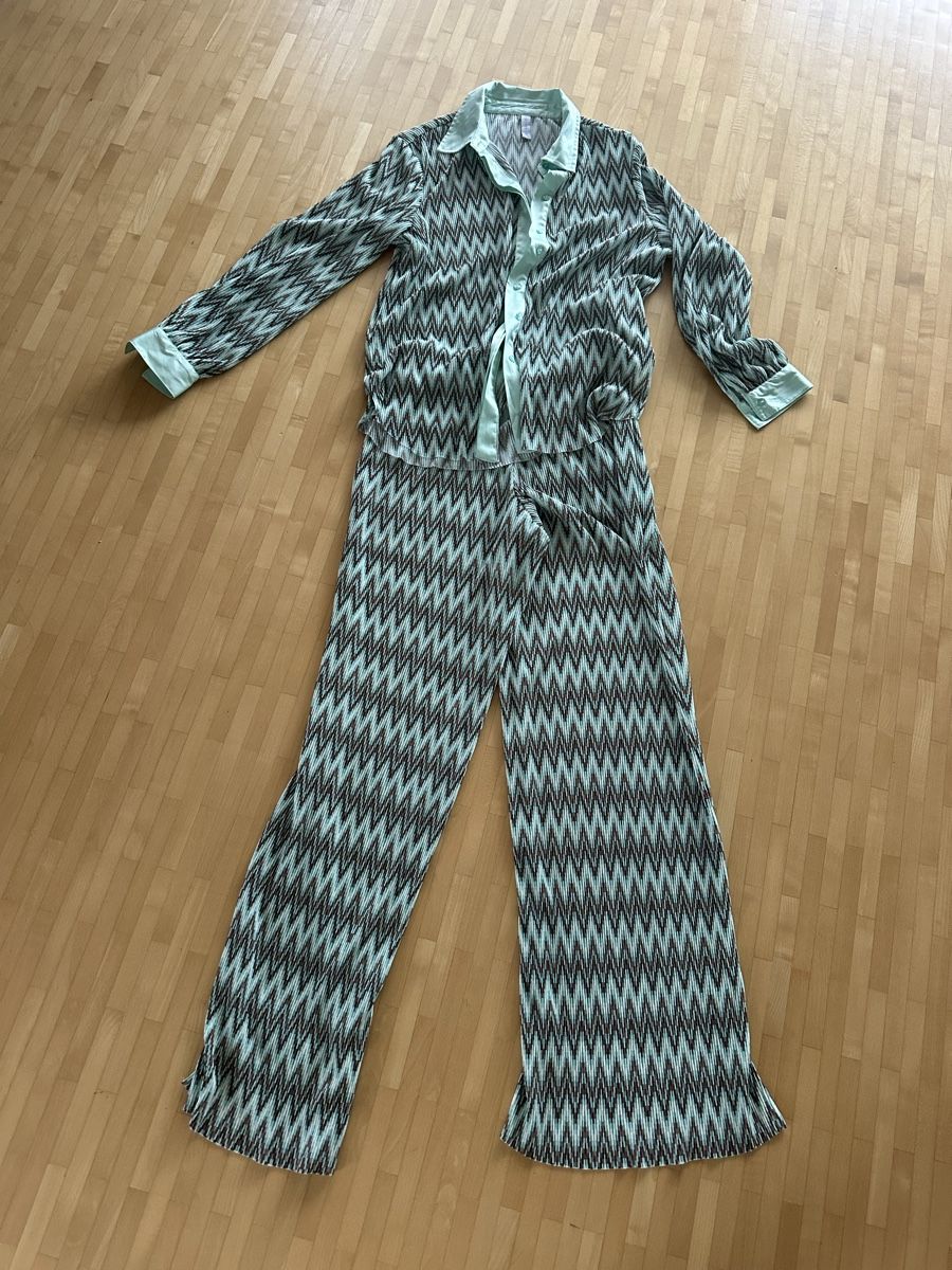 Lotti di vestiti: Kleiderpaket 2 Teilig – Nuovo (secondo la descrizione) da Beromünster venduto da Moritz0112 5