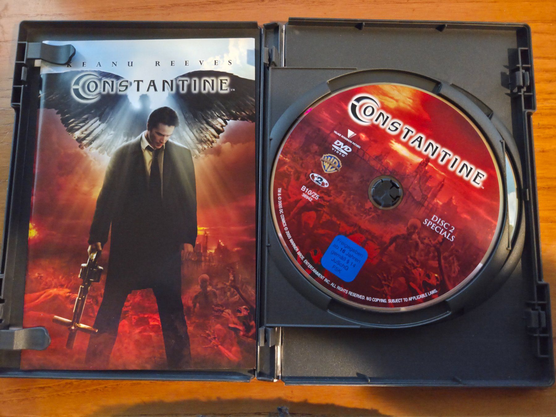 Tutti i DVDs: Constantine | Keanu Reeves | Rachel Weisz | 2-Disc Edition D – Usato da Aldesago venduto da lusuardi 2