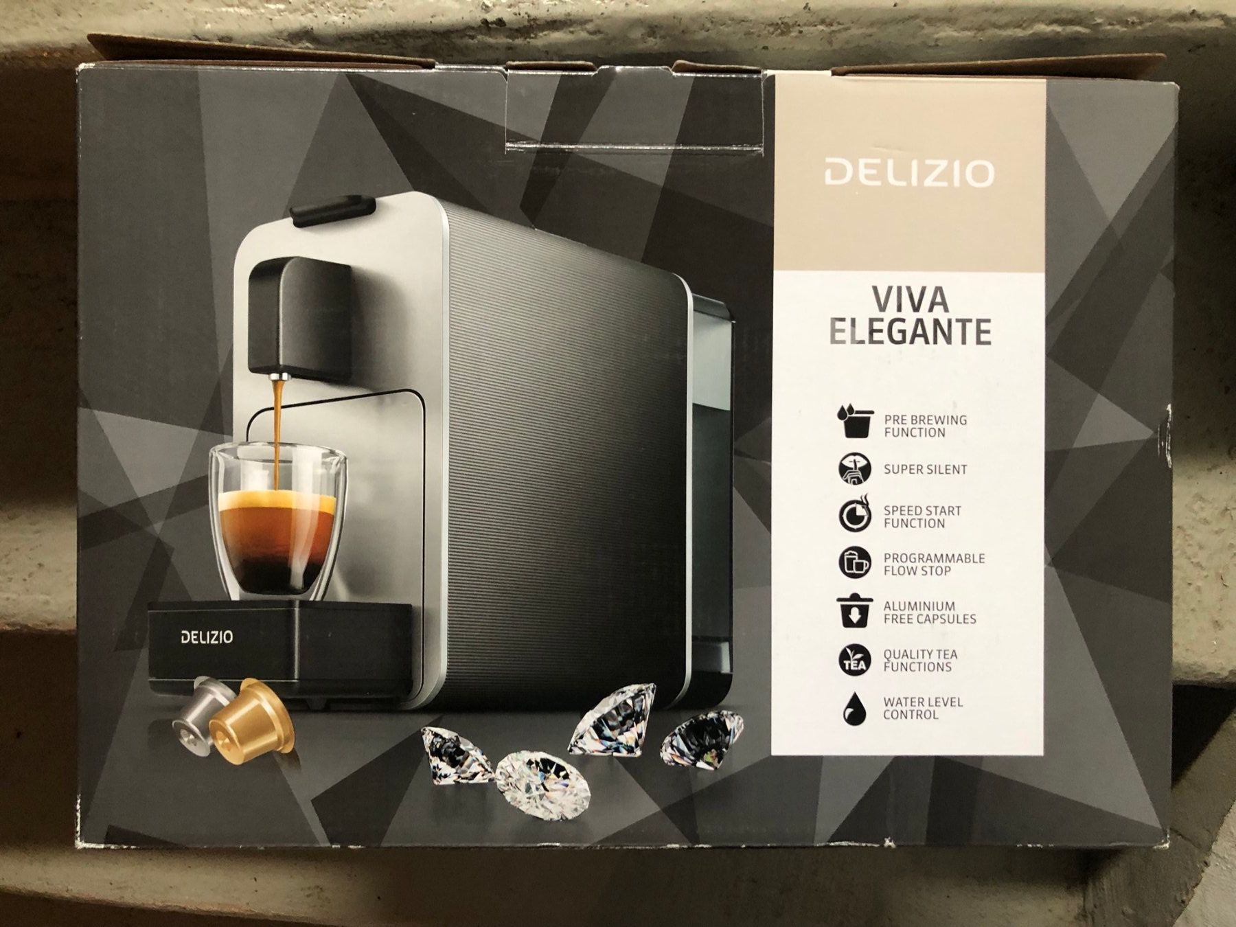 Delizio Macchine per caffè & Macchine per espresso: Delizio elegante NEU – Nuovo e nell'imballaggio originale da Buchs ZH venduto da krenzi