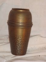 kleine Vase, Messing, Hammerschlag