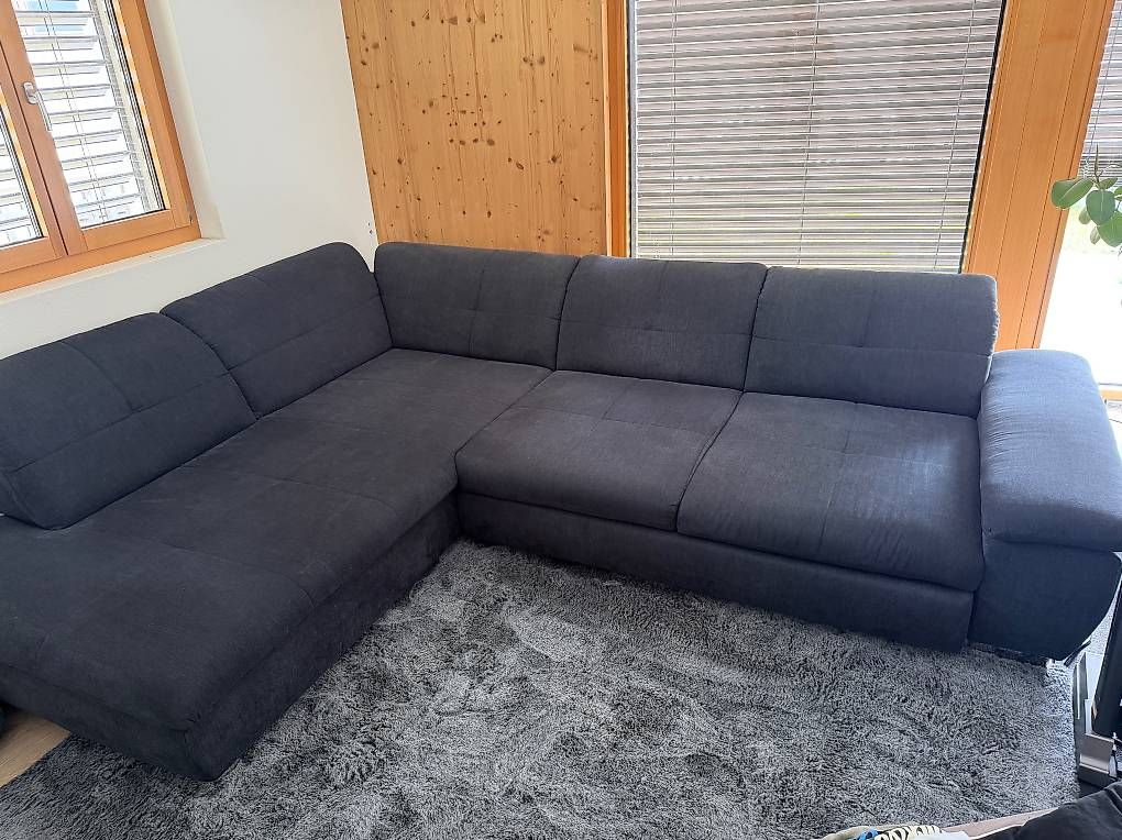 Divani: Sehr schönes, gepflegtes Ecksofa – Usato da Trin venduto da elek77