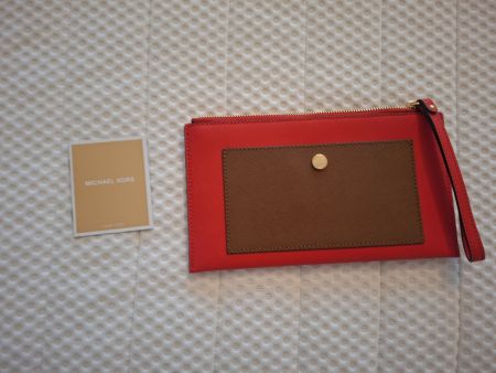 Original Micharl Kors Clutch