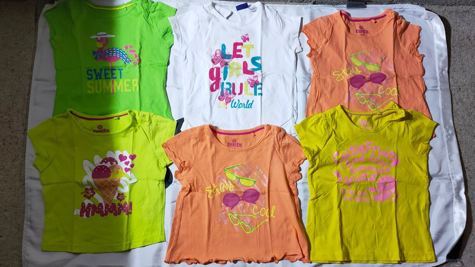 Lupilu Kleiderpakete & -sets: Tshirt Mädchen 15 Stk Grösse 86/92 – Gebraucht aus Ins von variable 1
