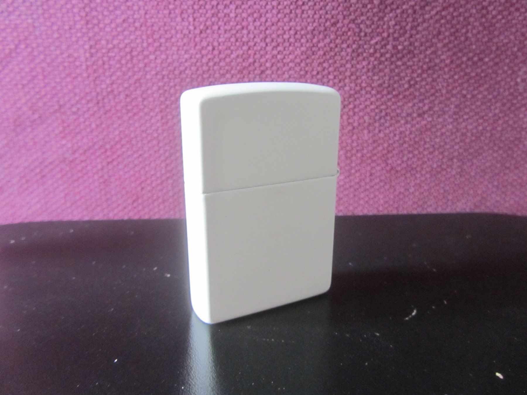 Zippo Accendini: Zippo USA Flag White box 1998 NEUF – Nuovo (secondo la descrizione) da Pampigny venduto da Calypso06 2