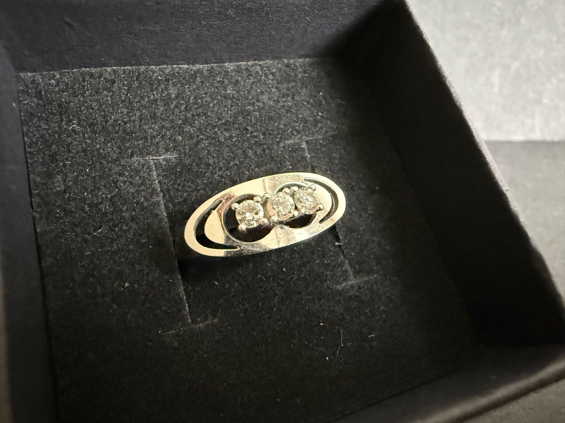 Anelli: Weissgold Ring mit Diamanten 585, 14K – Usato da Spiegel b. Bern venduto da Rogger72 1