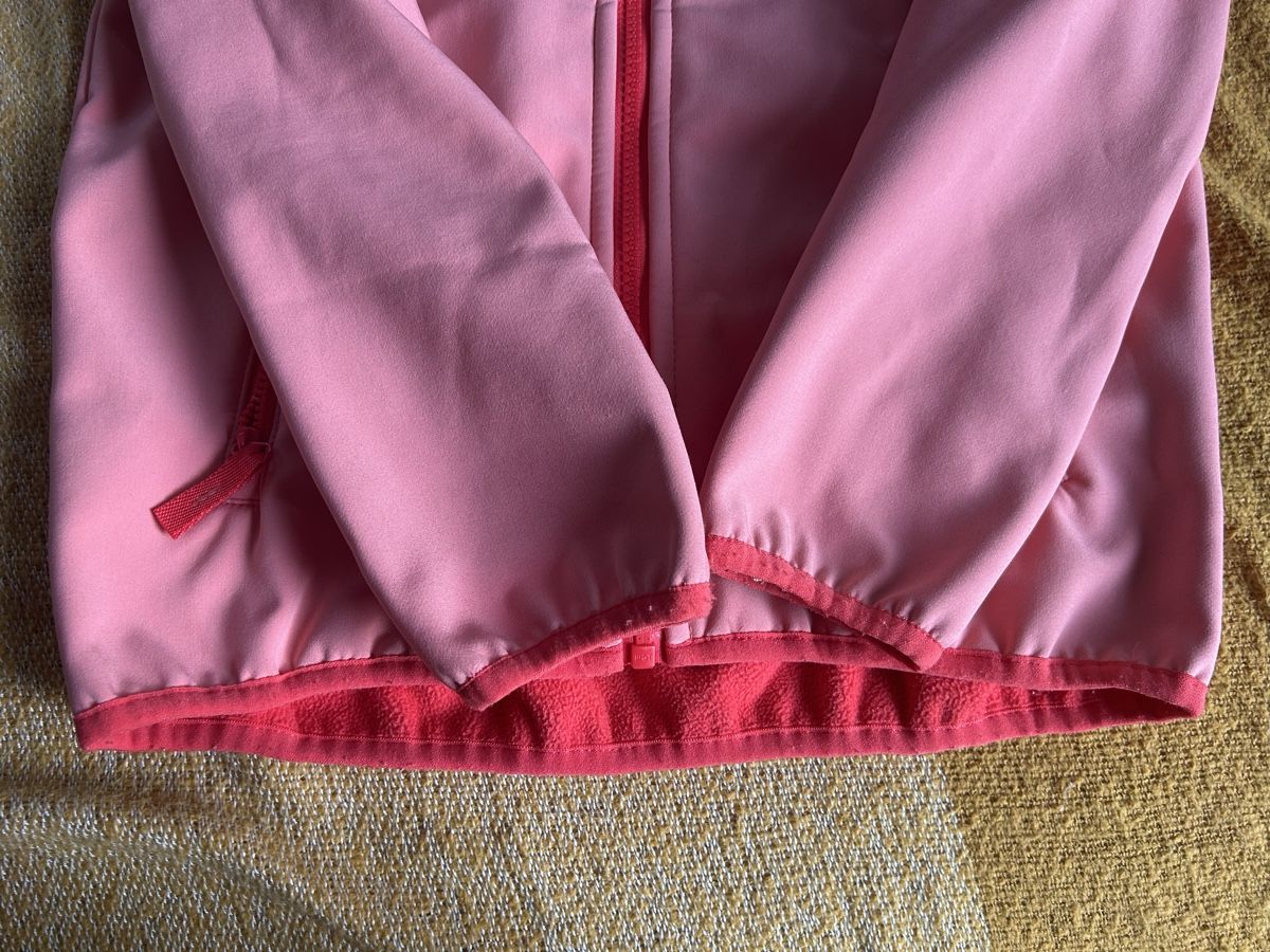 Jack Wolfskin Giacche & Cappotti: Jack Wolfskin Softshell Jacket, Size 128, Coral Red! – Nuovo (secondo la descrizione) da Thalwil venduto da mar_pvx7 8