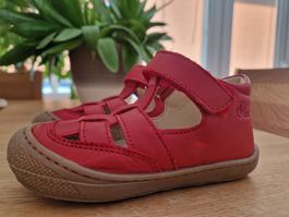 Naturino red sandals size 23 leather hook-and-loop