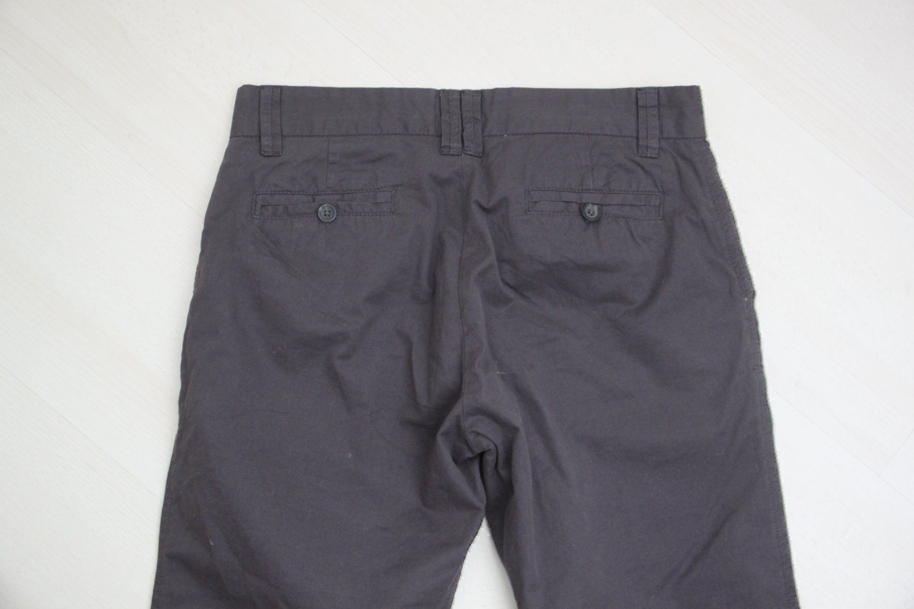 Pantalons: Chino Hose Gr. 29, anthrazit, neu – Neuf (Voir description) à Walterswil SO par Jerry_maus 1