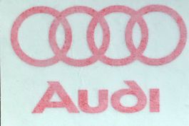 Audi Logo mit Ring Aufkleber TRot