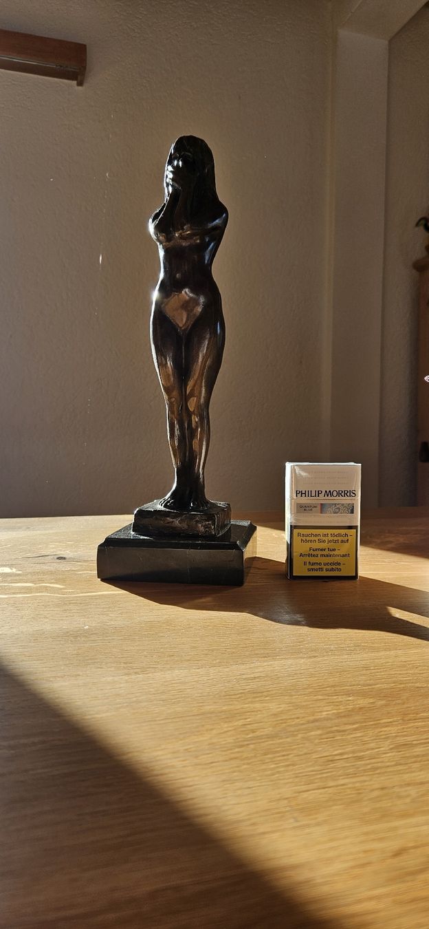 Skulpturen & Statuen: Statuette Bronze Marmorsockel – Gebraucht aus St. Margarethen TG von Mobi7 9