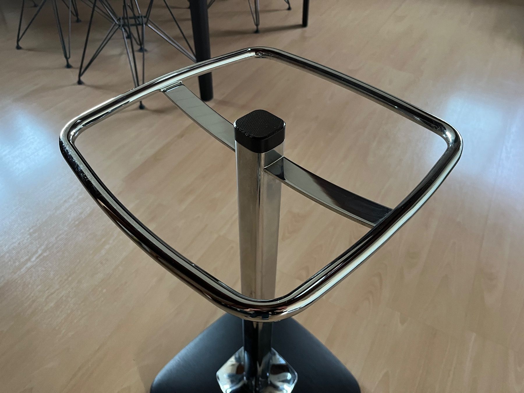 Altri mobili per ufficio: Designer Schirmständer Calligaris Milano – Usato da Horw venduto da Richmond_Watches 2