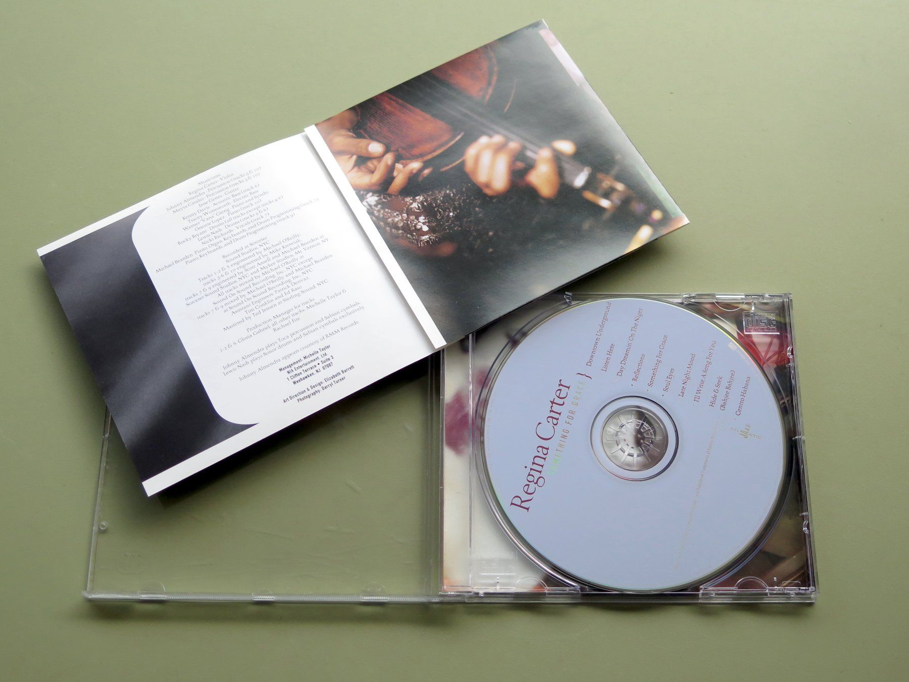 CD: (p) CD REGINA CARTER: Something for Grace, 1997 – Usato da Bern venduto da Balzamico 2