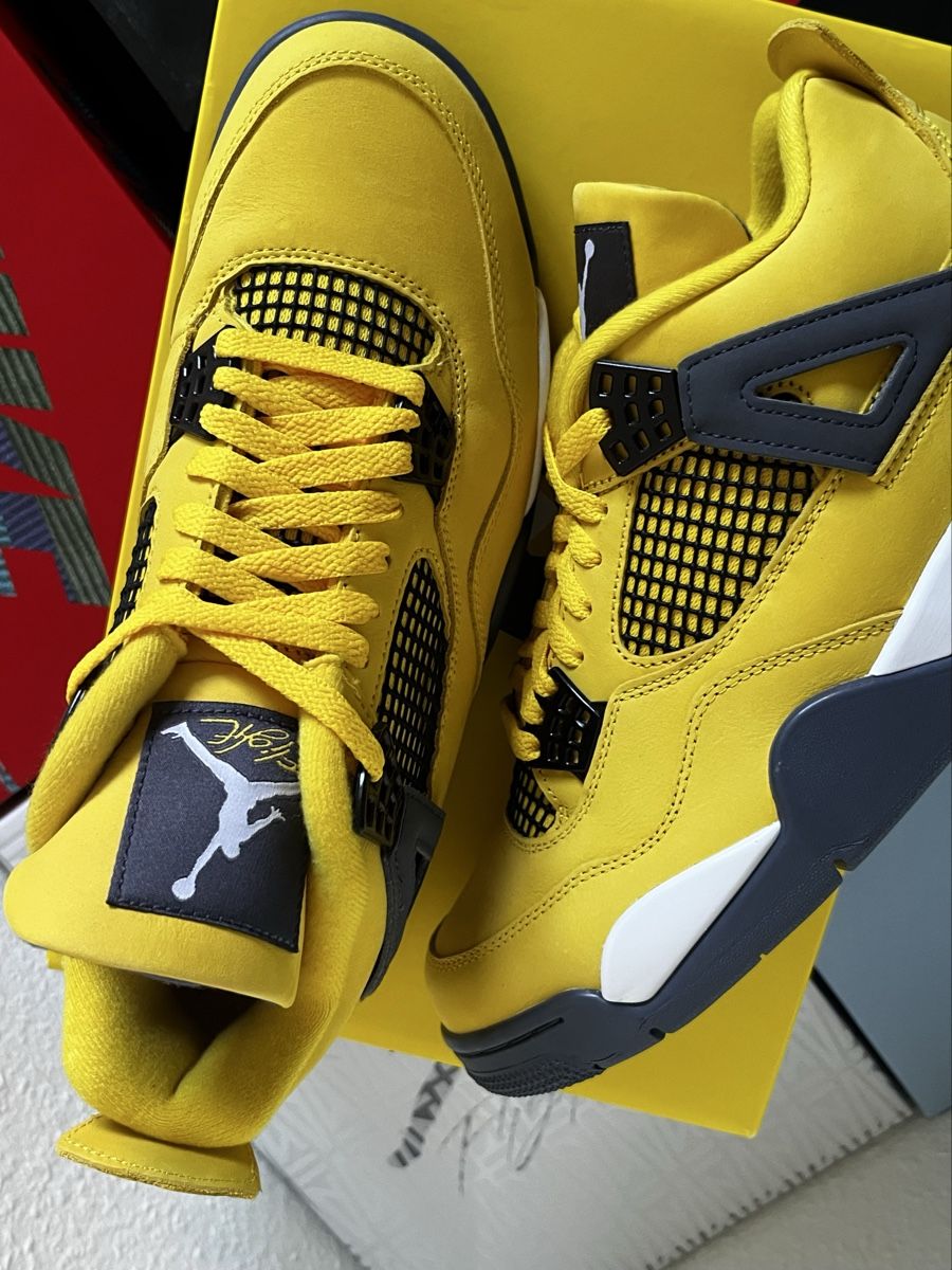 Jordan Scarpe da uomo: Jordan 4 Lightning, Grösse 42.5 – Nuovo e nell'imballaggio originale da Liebefeld venduto da donetasy 3