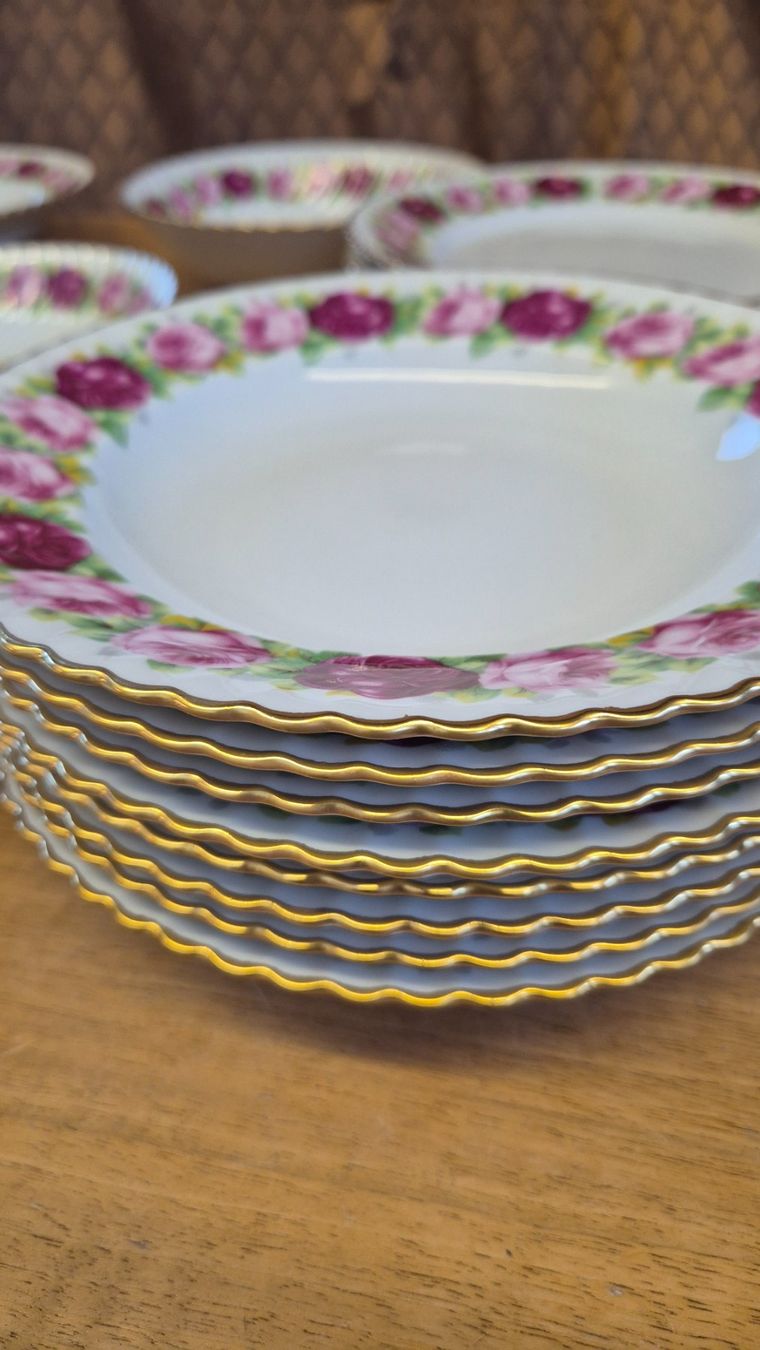 Set di piatti: Rosendekor Speiseservice – Usato da Mauren venduto da rocky1121 1