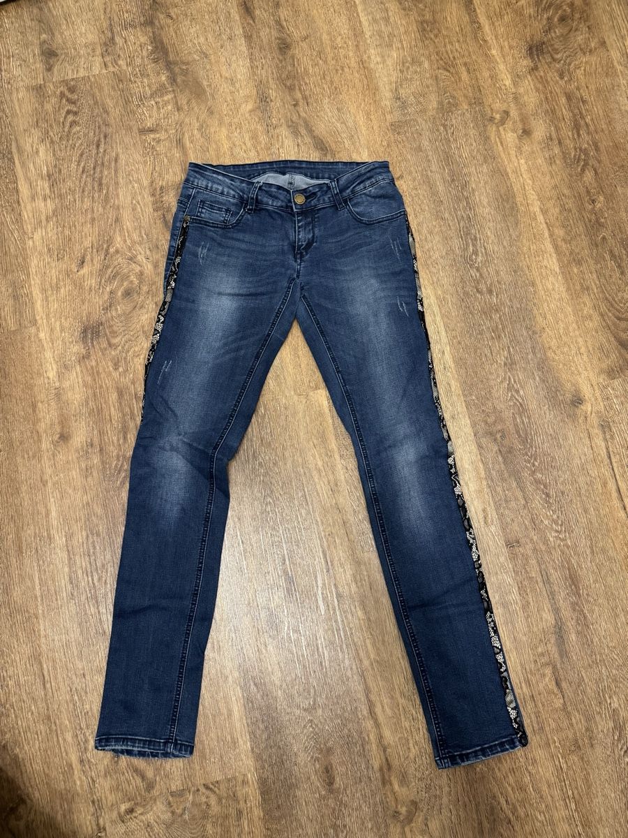 Jeans: Damen Jeans – Usato da Escholzmatt venduto da san_ym7z