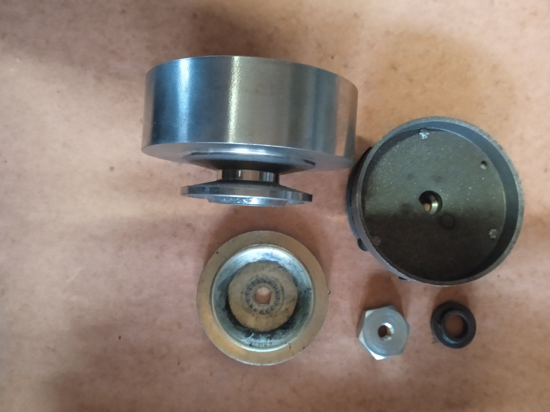 Piaggio Parti ricambio per ciclomotori: Piaggio Vorder Kupplung(NEU)Orig. – Usato da Fulenbach venduto da Elektronik 1