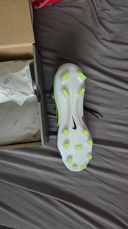 Scarpe da uomo: Nike Tiempo 10 elite FG – Usato da Leuk Stadt venduto da itt_lz26 1