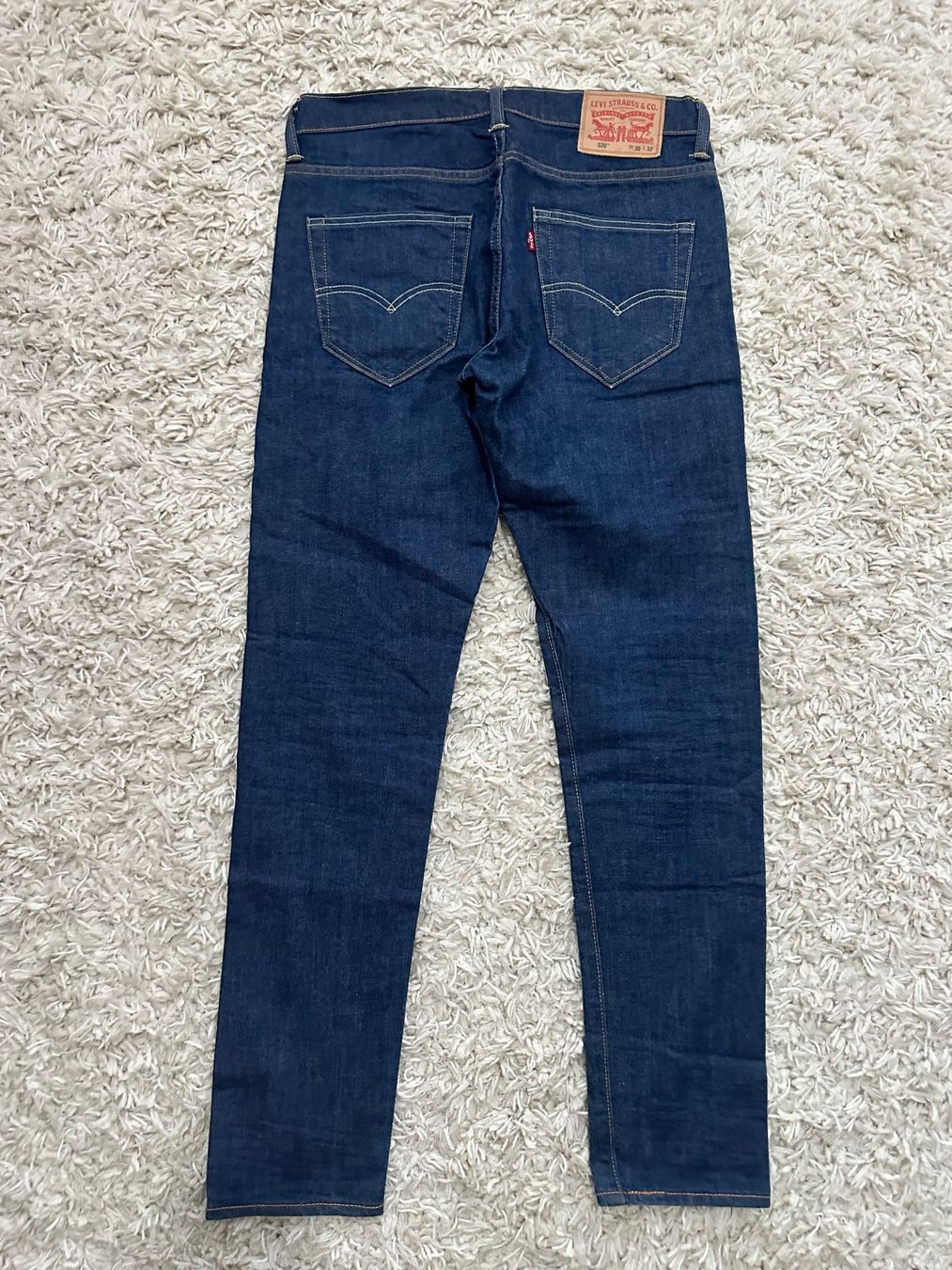 Levi's Jeans: Jeans LEVIS STRAUSS 520 Taille/Grosse W30 L32 – D'occasion à Bern par BrandVilla 1
