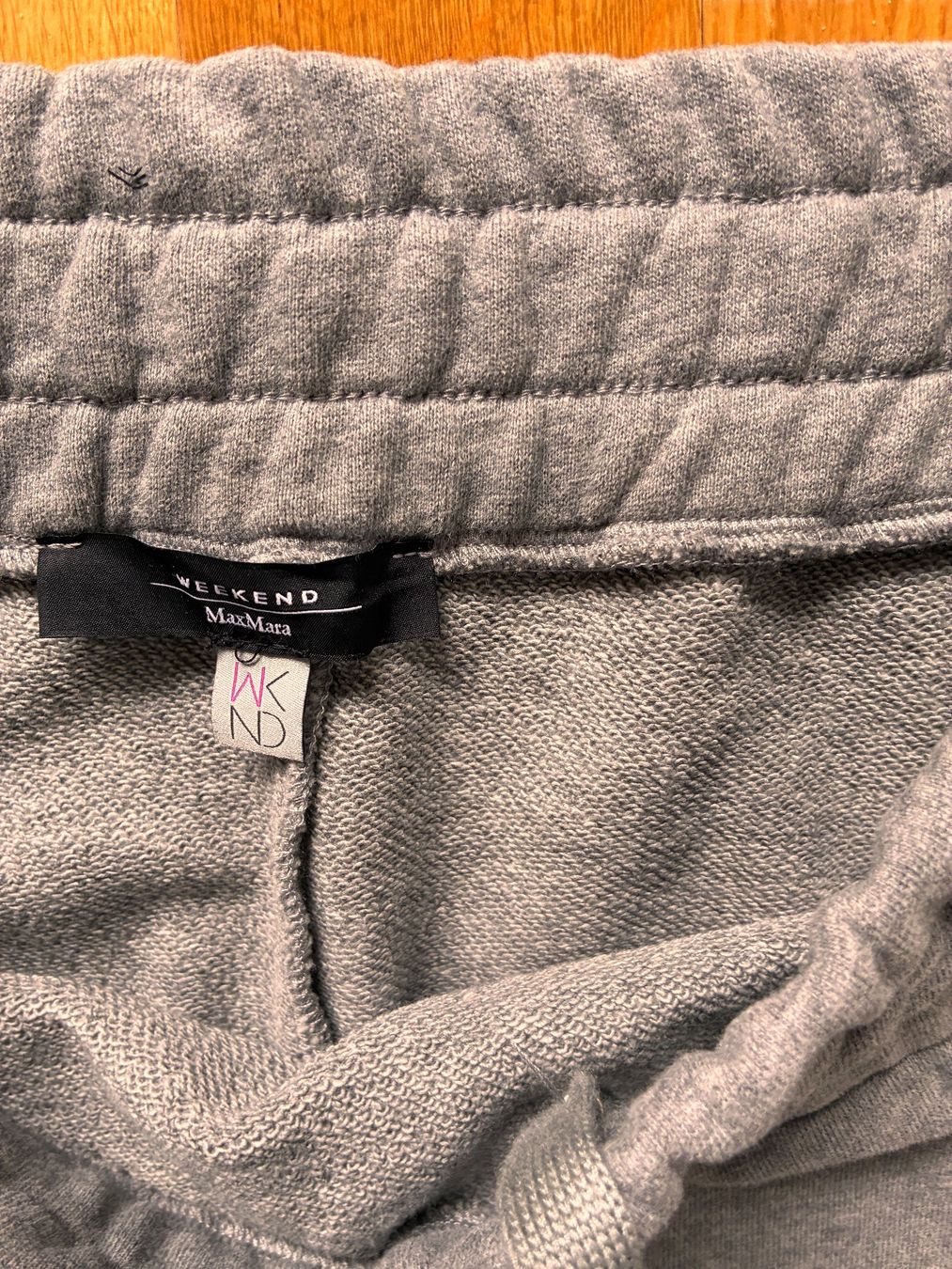 Gonne: Max Mara Weekend Rock – Usato da Davos Platz venduto da hugo-peter 2