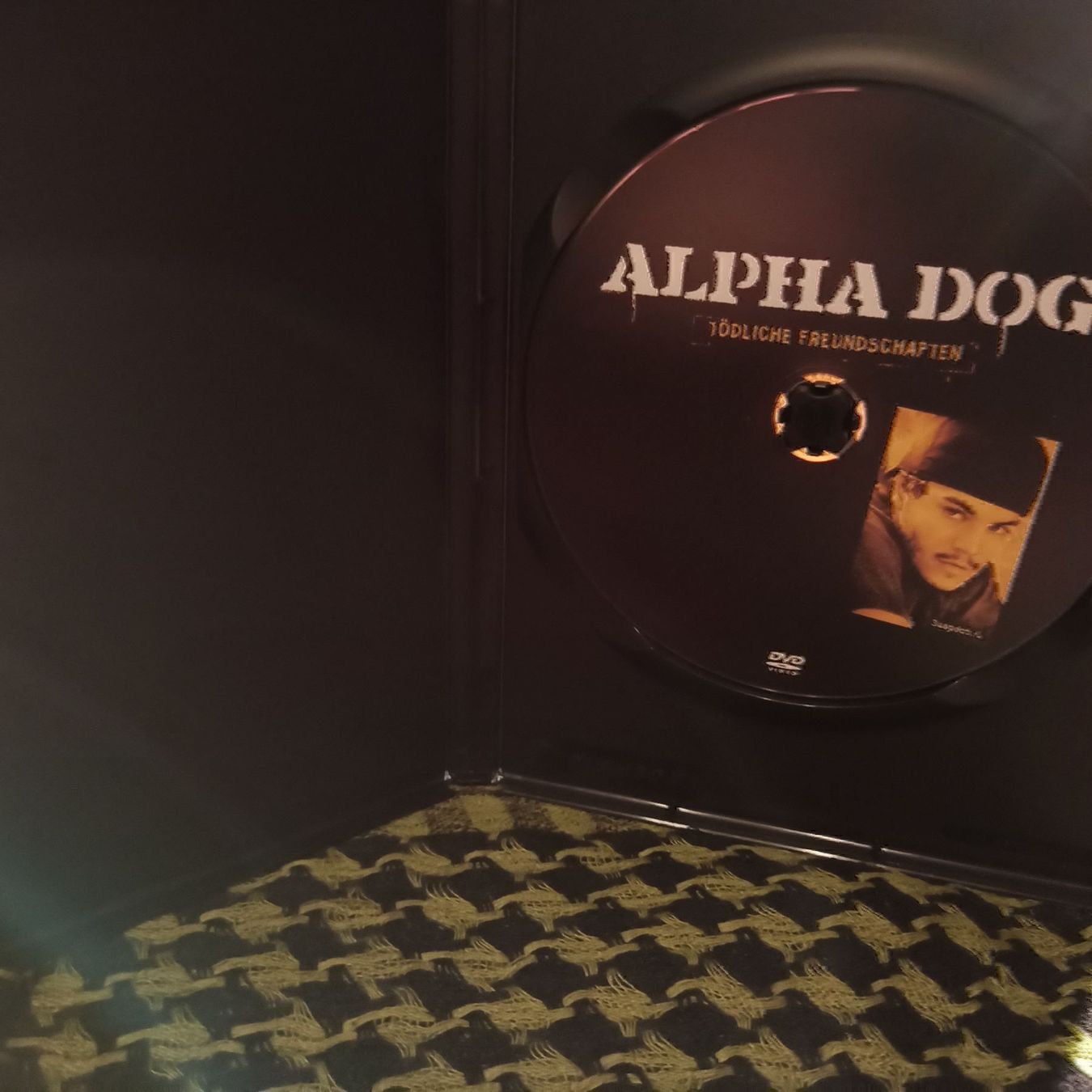 Tutti i DVDs: Alpha Dog: Tödliche Freundschaften – Usato da Dübendorf venduto da kb86_MOVIE 3
