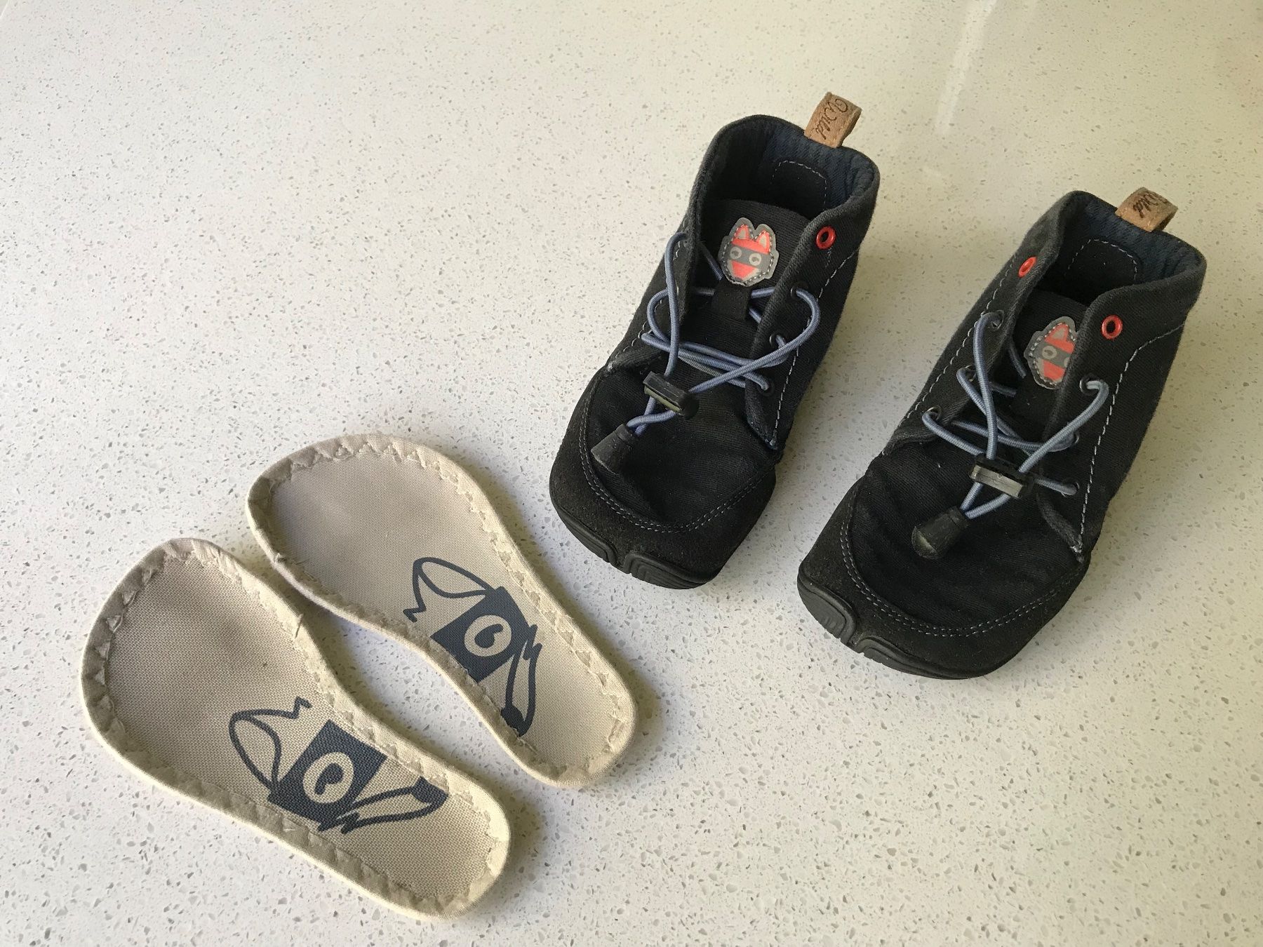 Wildling Chaussures garçon: Wilding Gr. 24 dunkelblau – D'occasion à Frauenfeld par andrea211