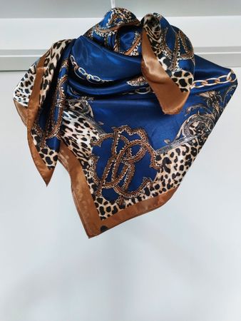 Elegantes Tuch mit Muster in Blau und Braun - Neu!