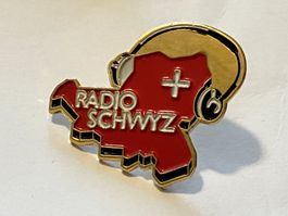 1 Pin Radio Schwyz