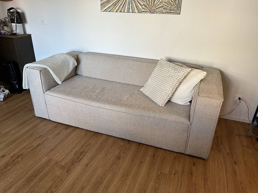 Divani: Sofa Beige Maison du Monde – Usato da Regensdorf venduto da rob_c7xr
