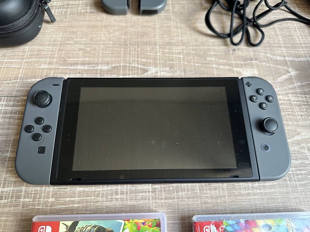 Nintendo Consoles: Nintendo Switch Set – D'occasion à Goldach par Fox_Man 3