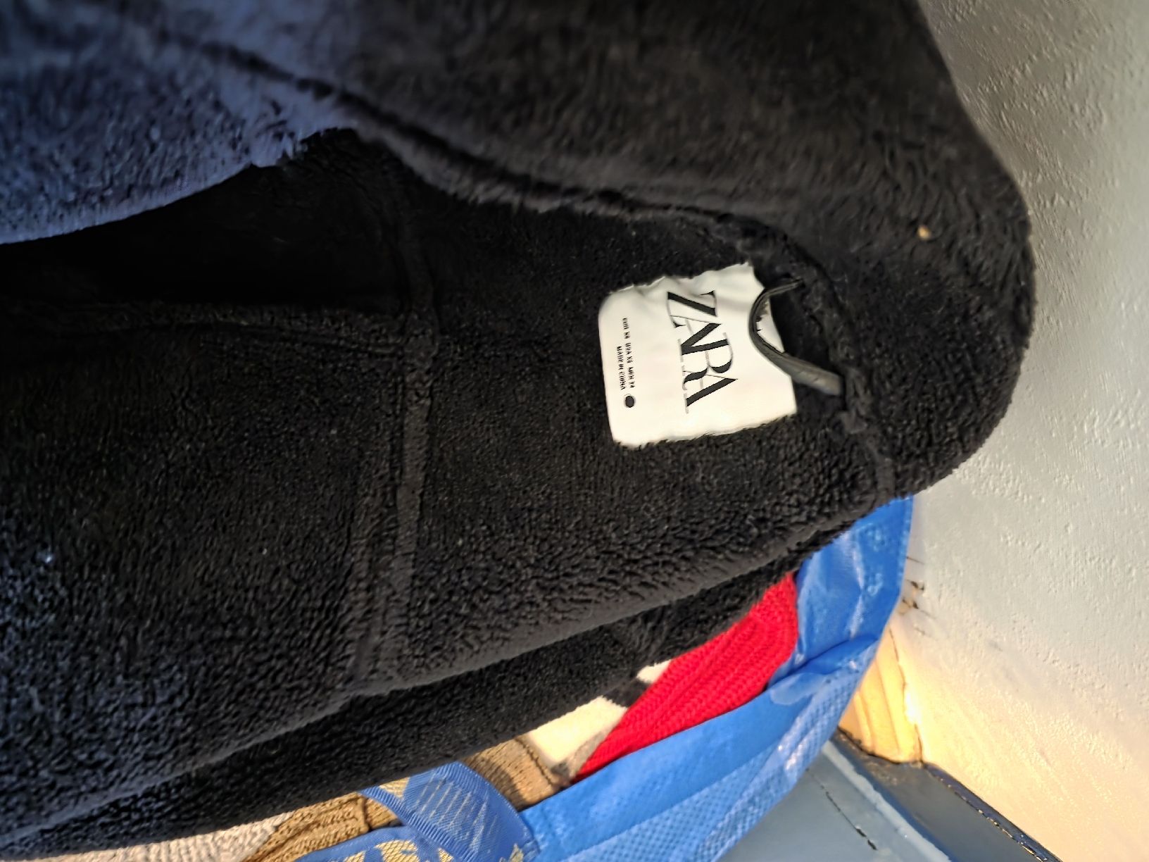 Kleiderpakete: Kleider und Schuhe – Neu (gemäss Beschreibung) aus Brugg AG von rup_55tj 2