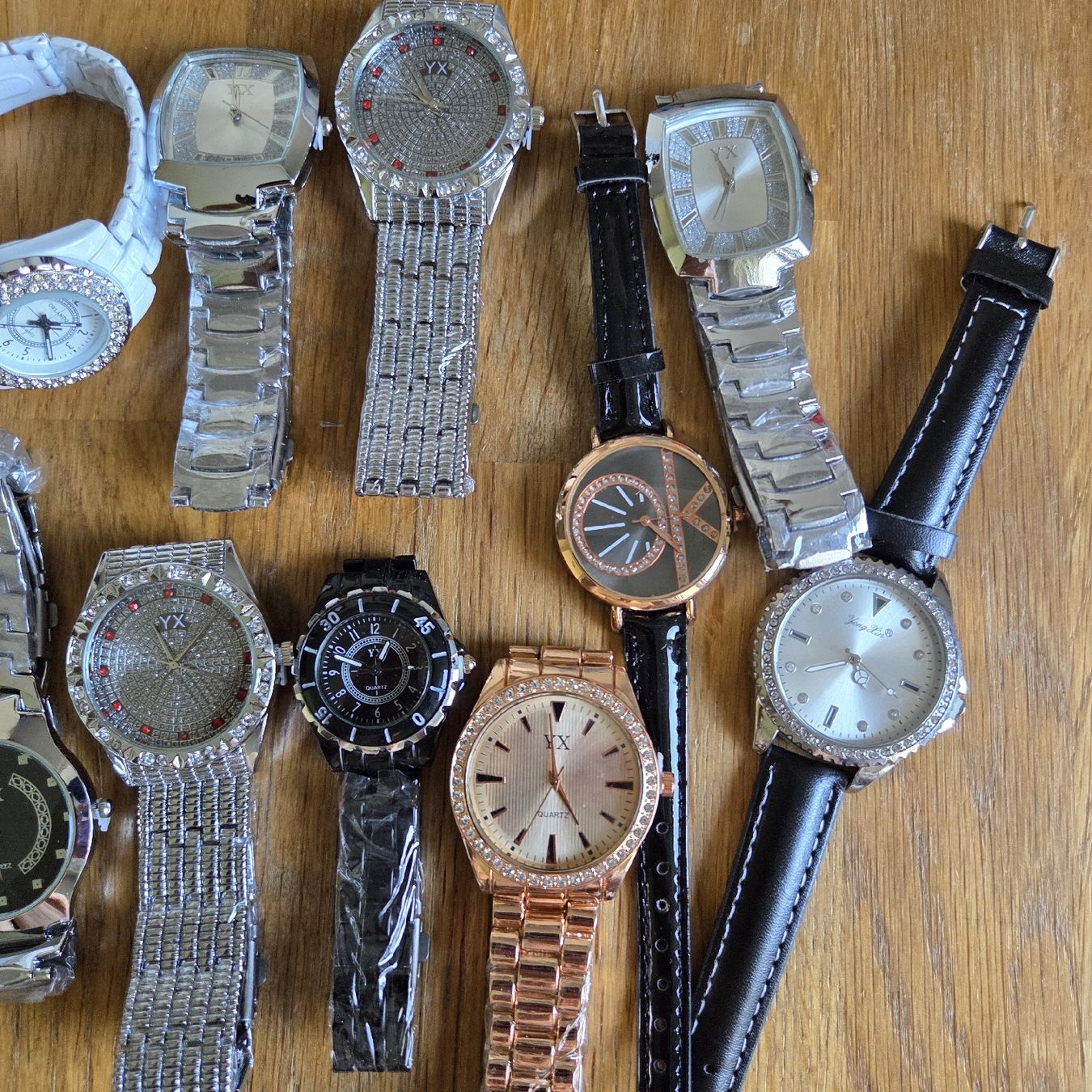 Orologi: 10 Tolle Neue Uhren.. – Nuovo (secondo la descrizione) da Stans venduto da Ducati16 1