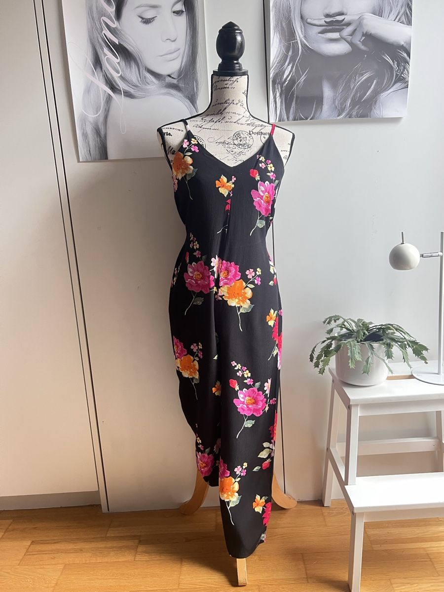 Topshop Tute: Topshop Jumpsuit Blumenmuster Gr. 36 – Usato da Hünenberg See venduto da mississauga