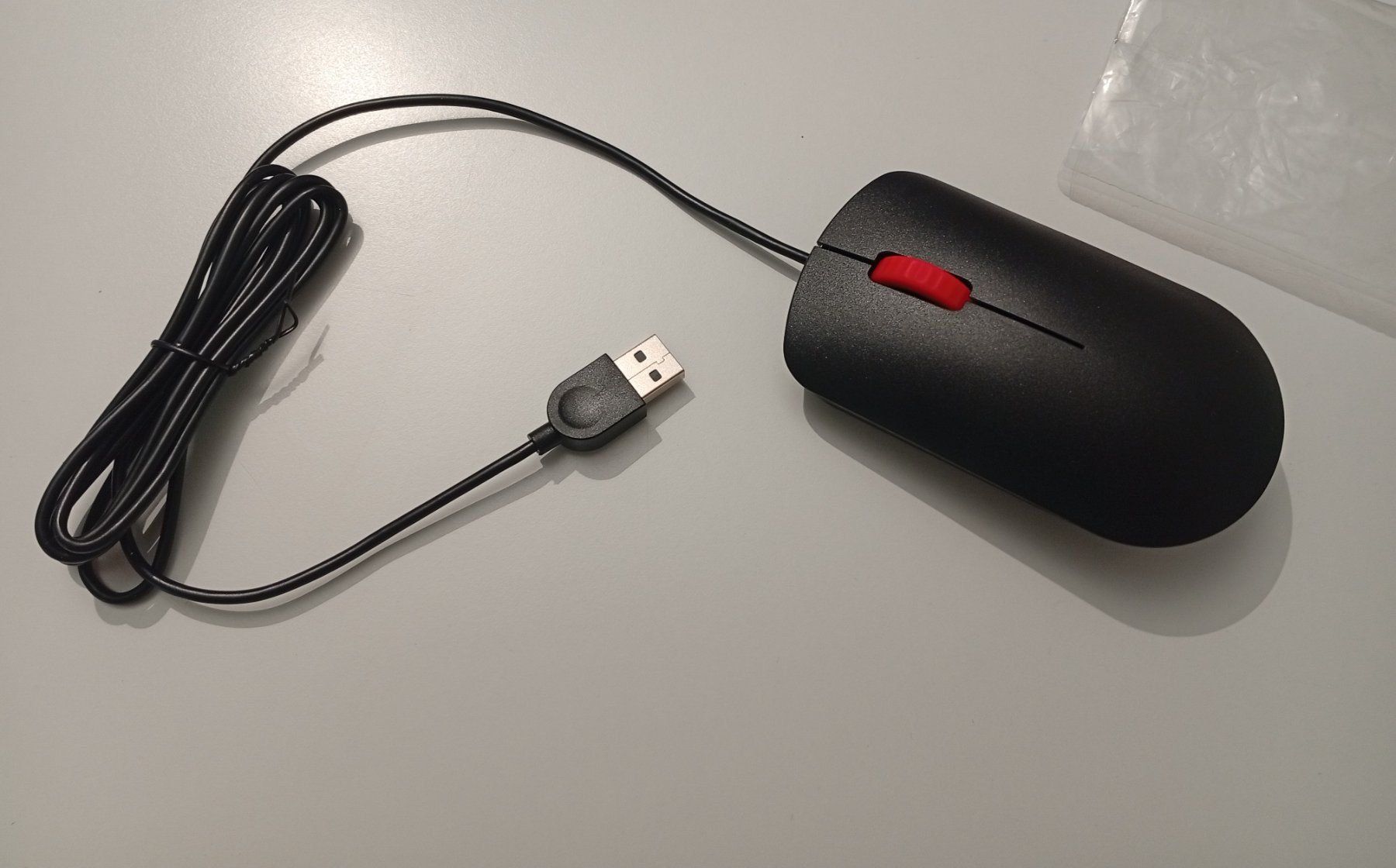 Tastiere: Lenovo-Tastatur CH und -Maus – Usato da Kloten venduto da fid_56sj 5