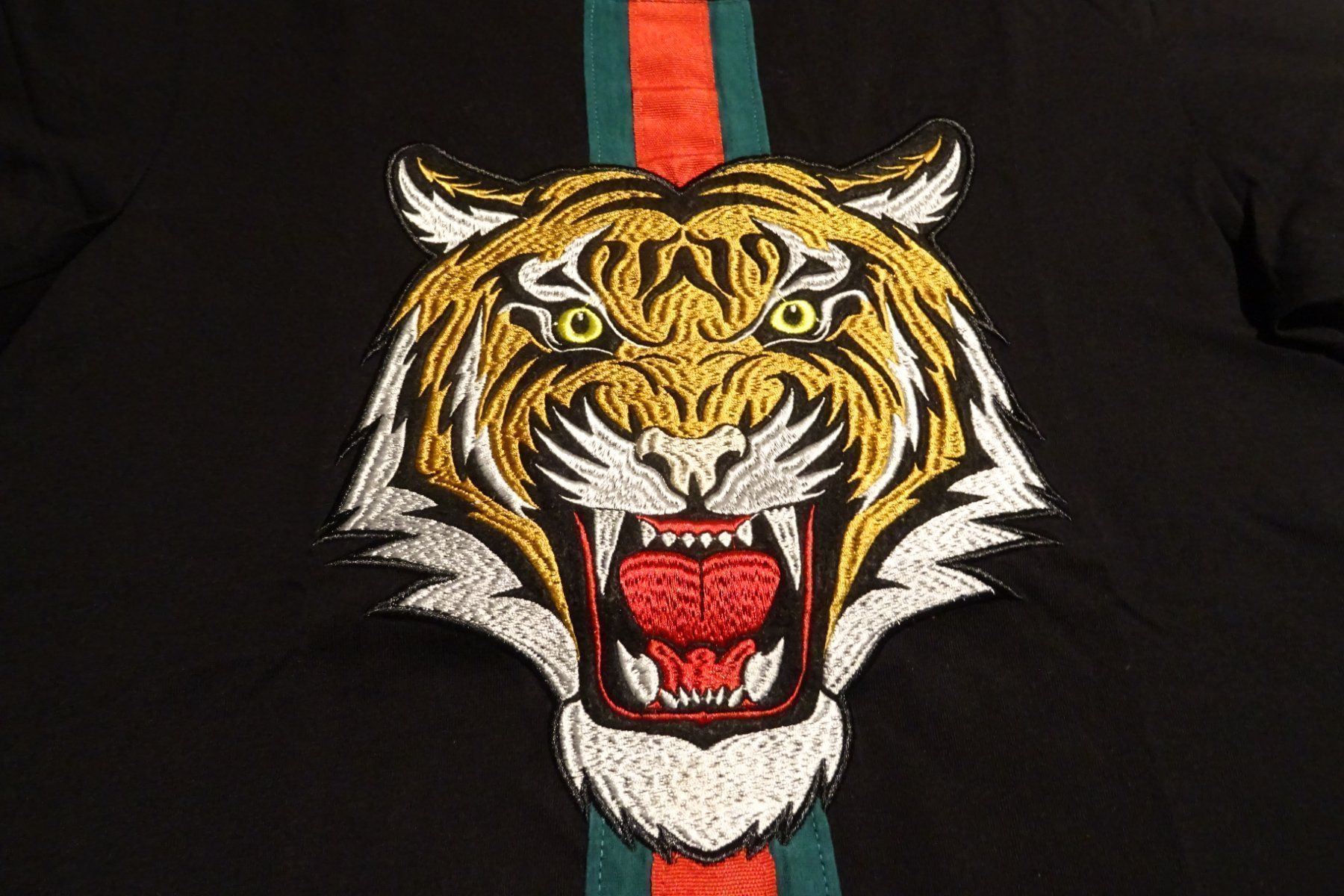Camicie, T-shirt & Polo: 2 T-Shirts Gr. S, Black SQUAD – Nuovo (secondo la descrizione) da Urtenen-Schönbühl venduto da Chaeppeler 2